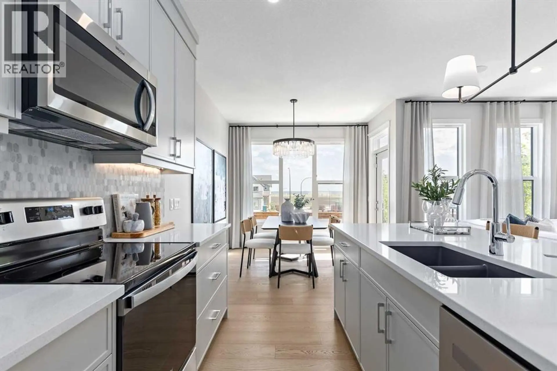 78 HEARTWOOD VILLAS SE - Image 3