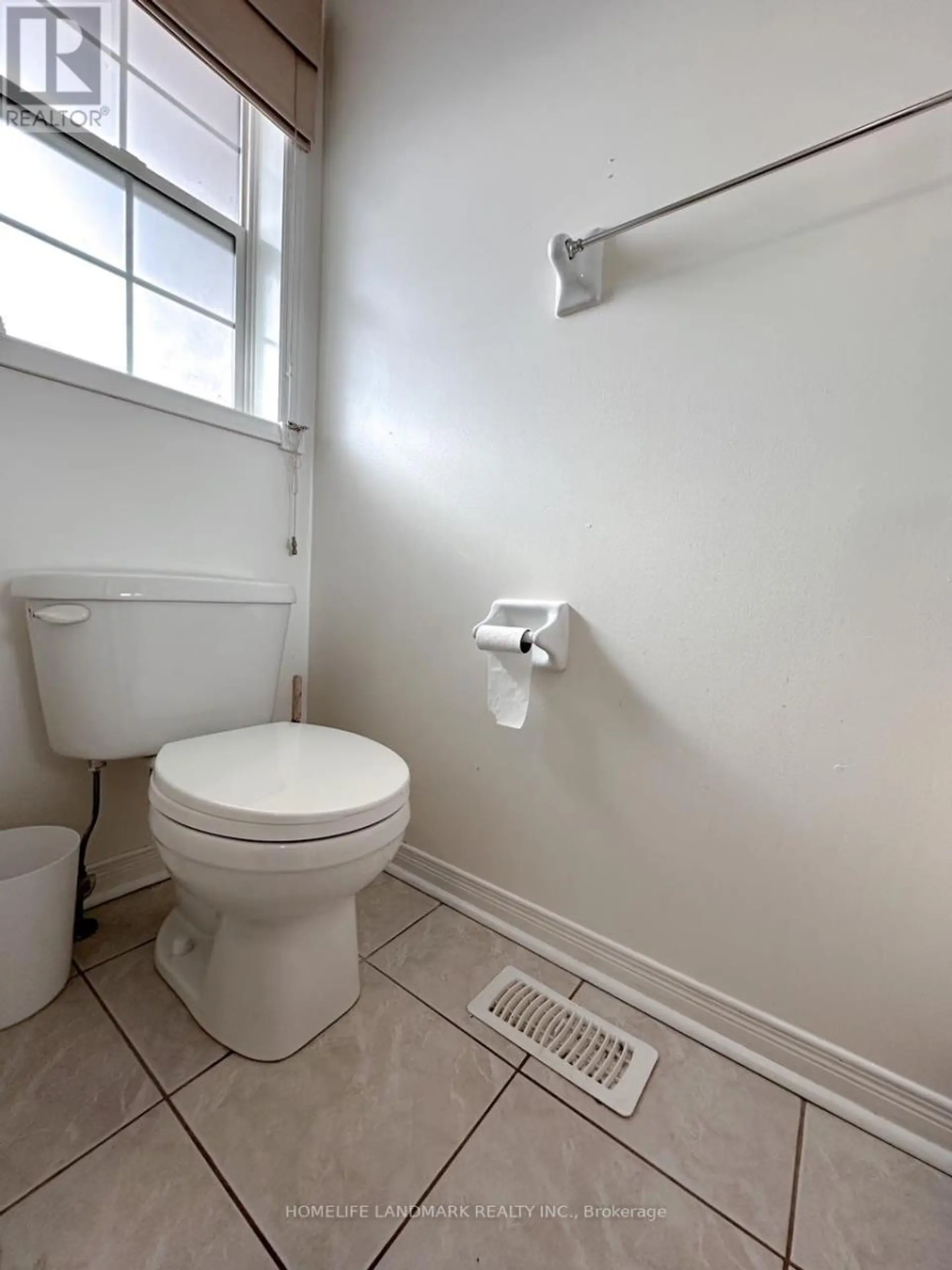 24 CRITTENDEN DRIVE - Image 8