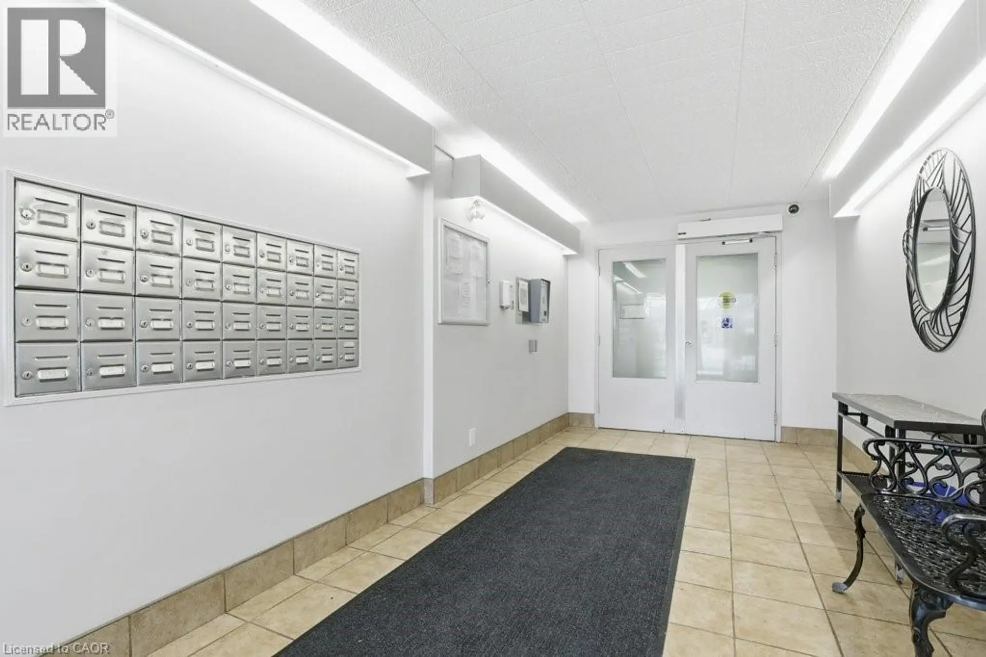 #110 80 BRECKENRIDGE Drive - Image 2