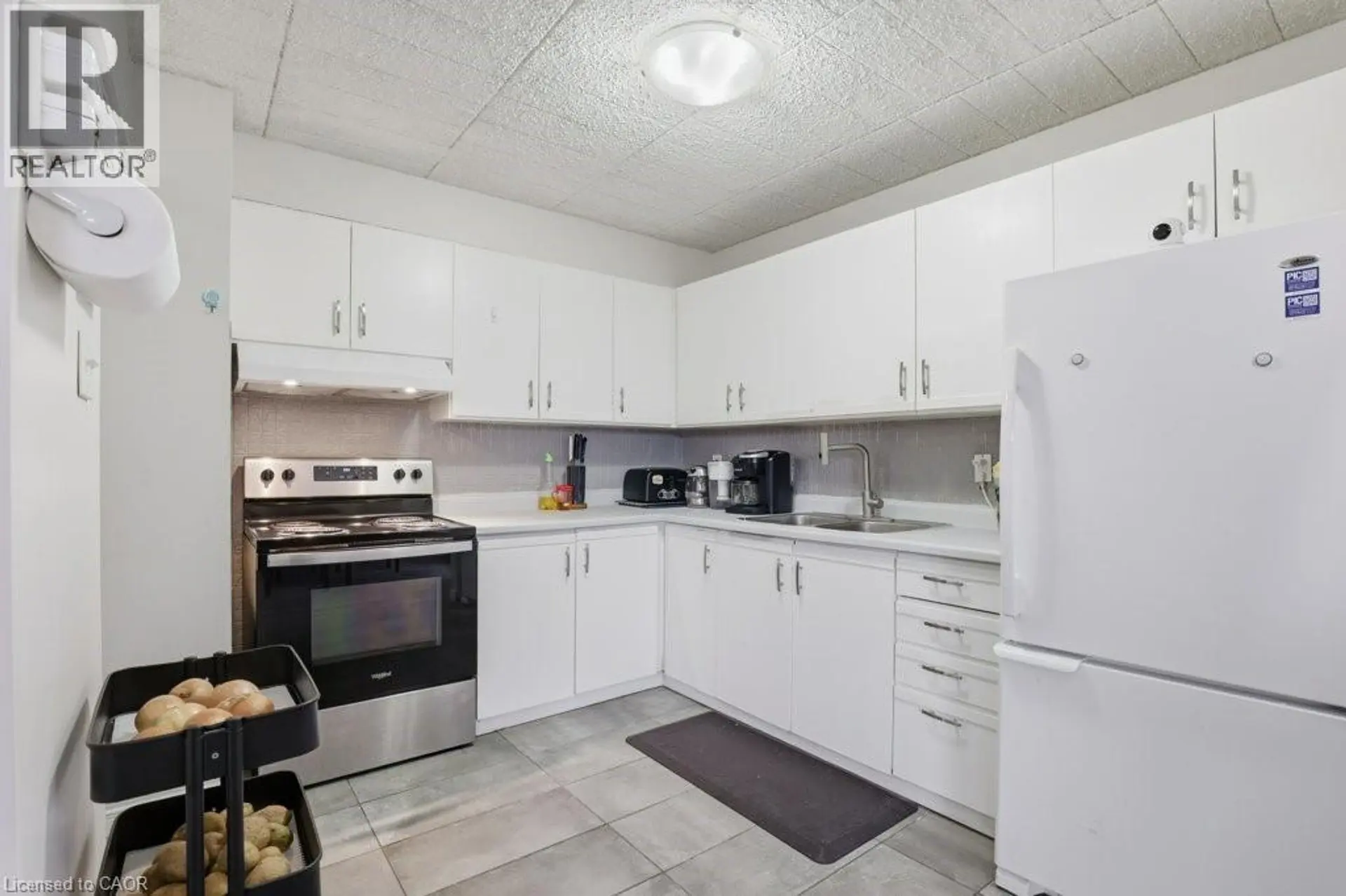 #110 80 BRECKENRIDGE Drive - Image 3