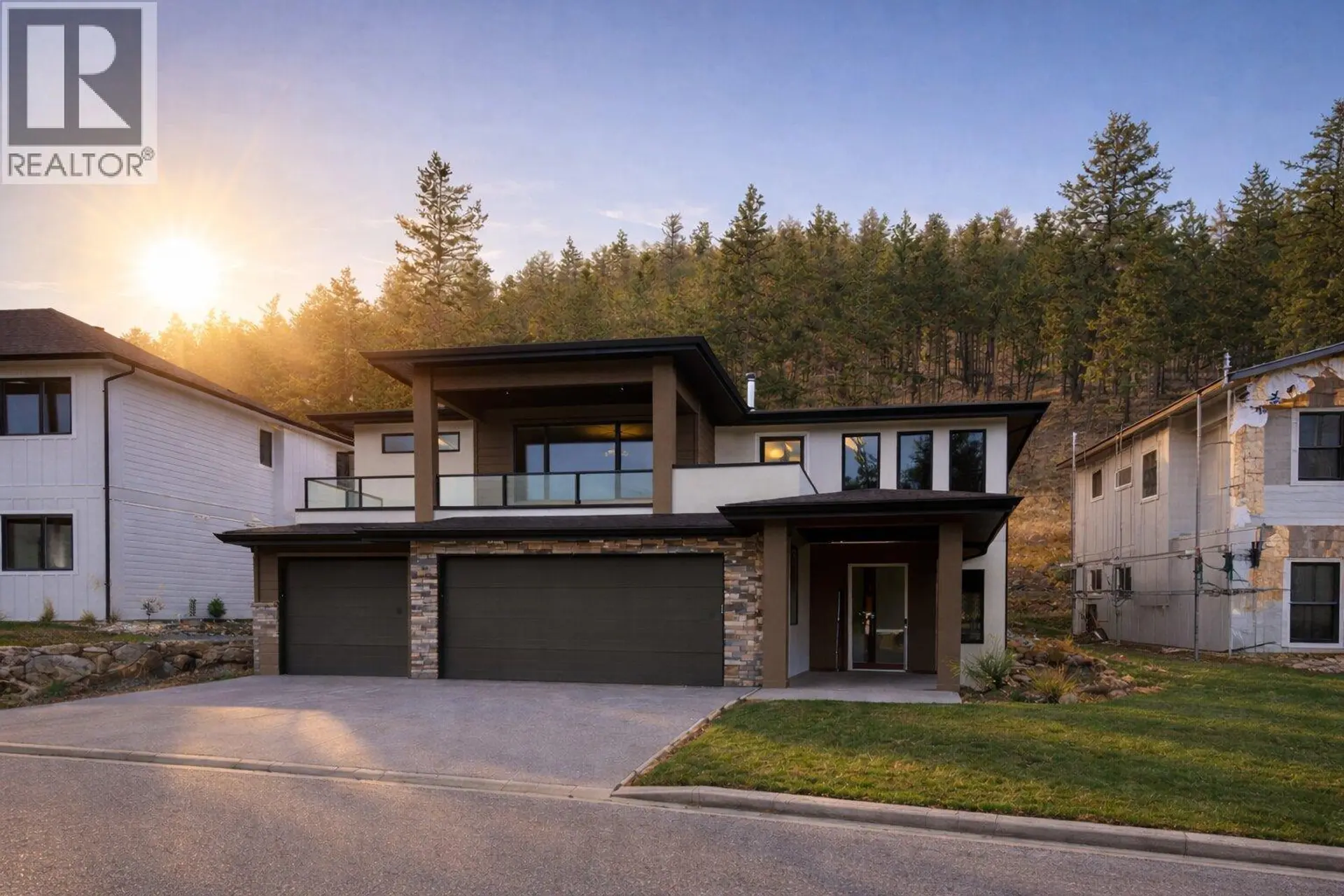 Property at 2079 Cortina Drive, Kelowna, BC