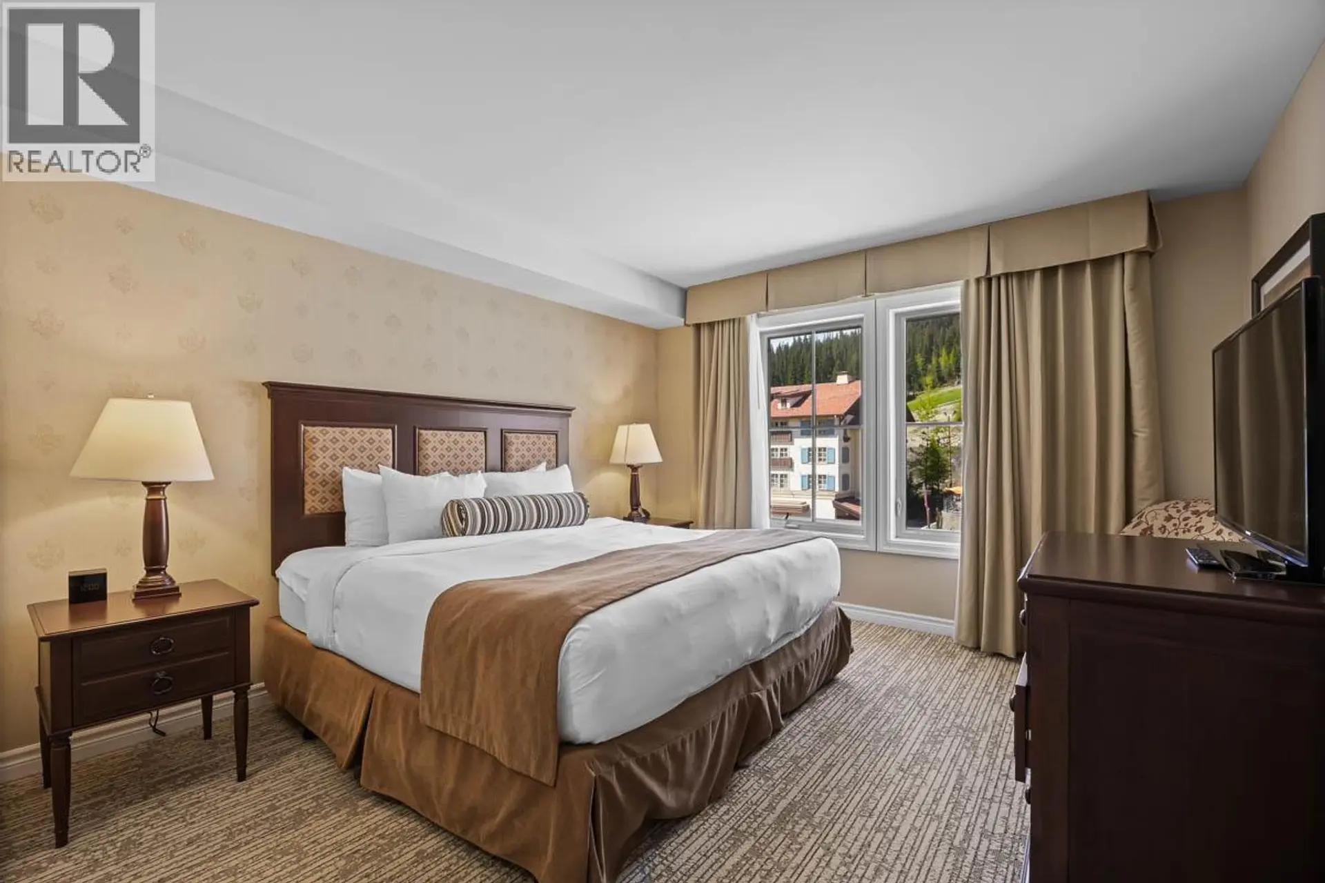 Property at #1406C 3250 VILLAGE WAY, Sun Peaks, BC