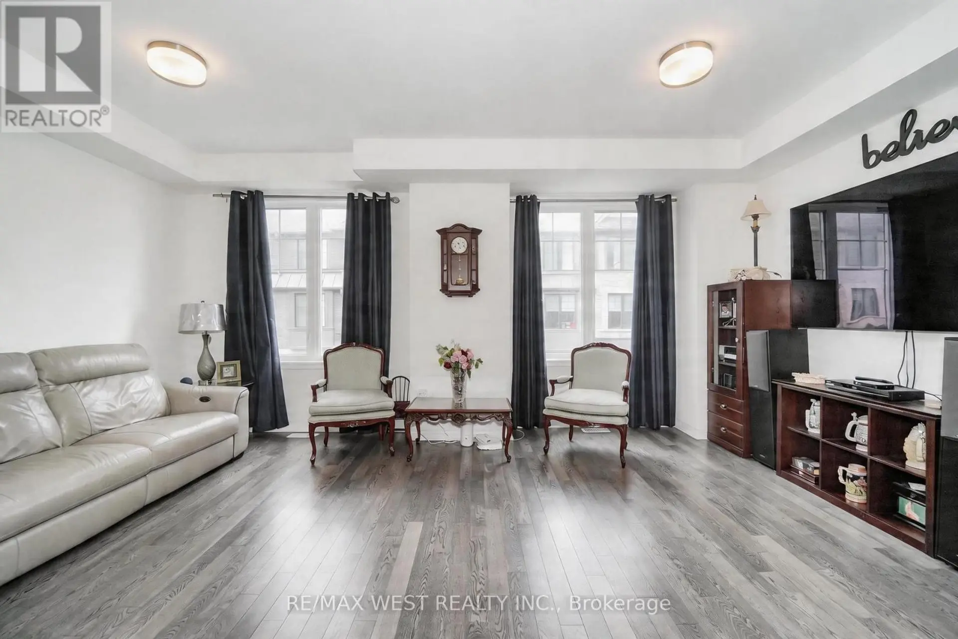 7 FOLCROFT STREET W - Image 2