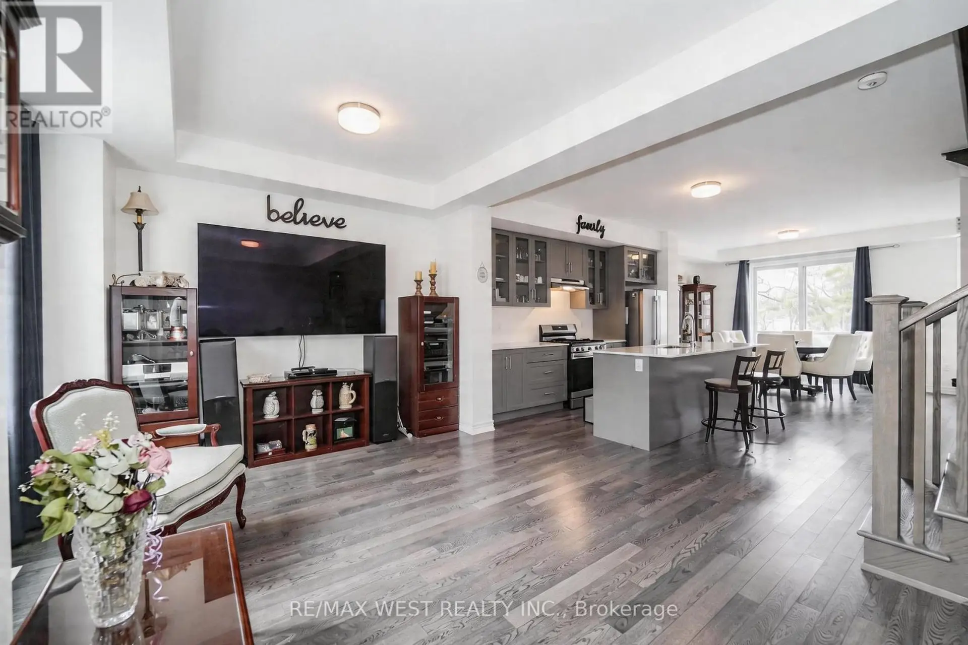 7 FOLCROFT STREET W - Image 3