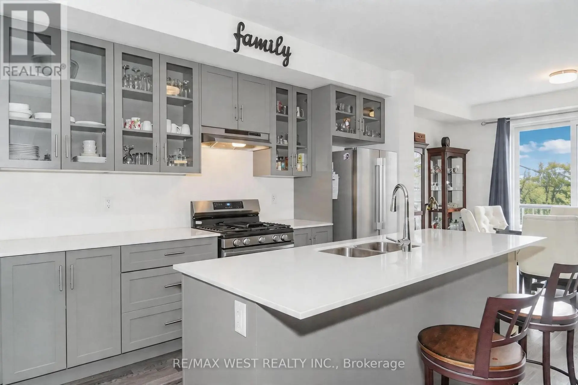 7 FOLCROFT STREET W - Image 4