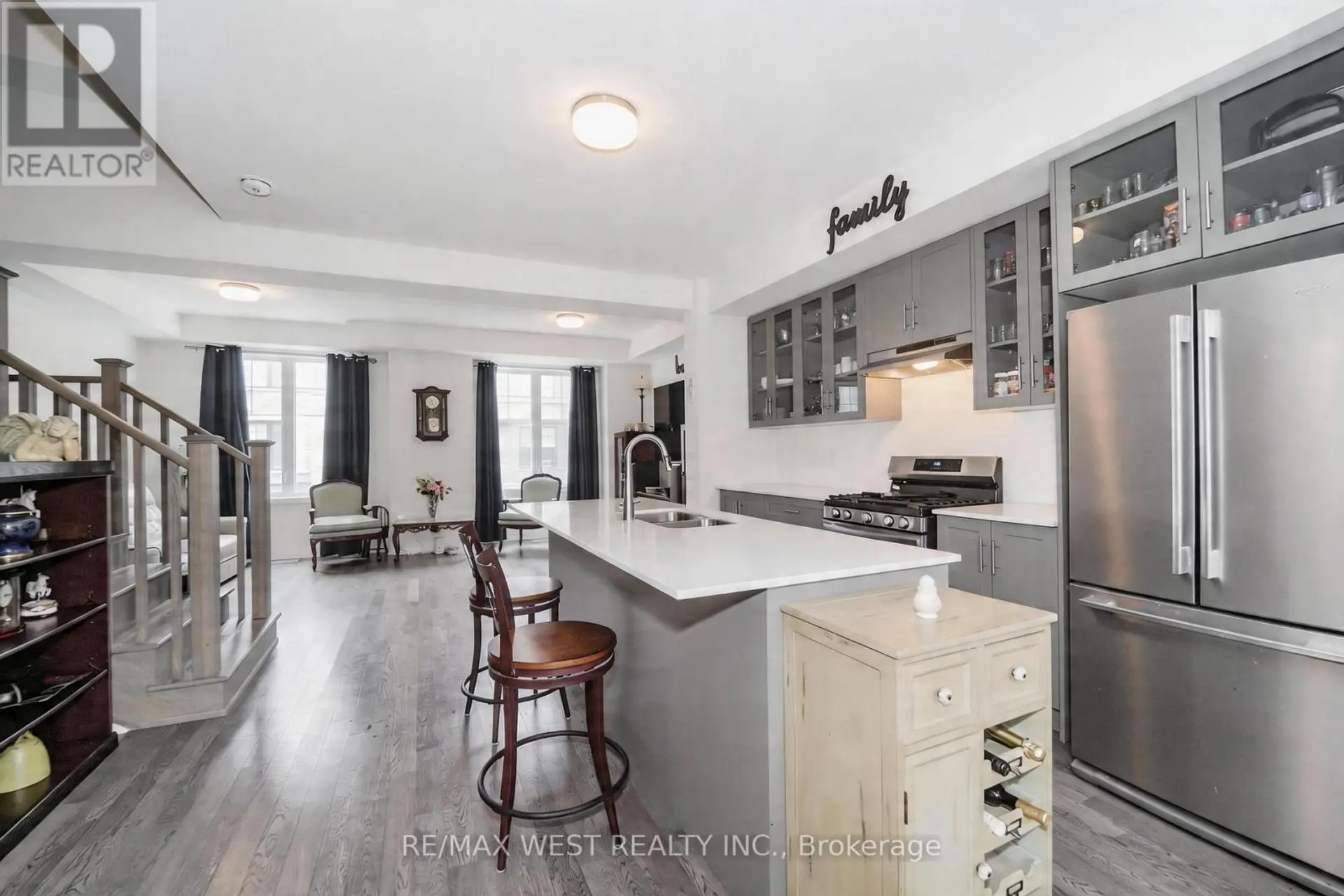7 FOLCROFT STREET W - Image 5