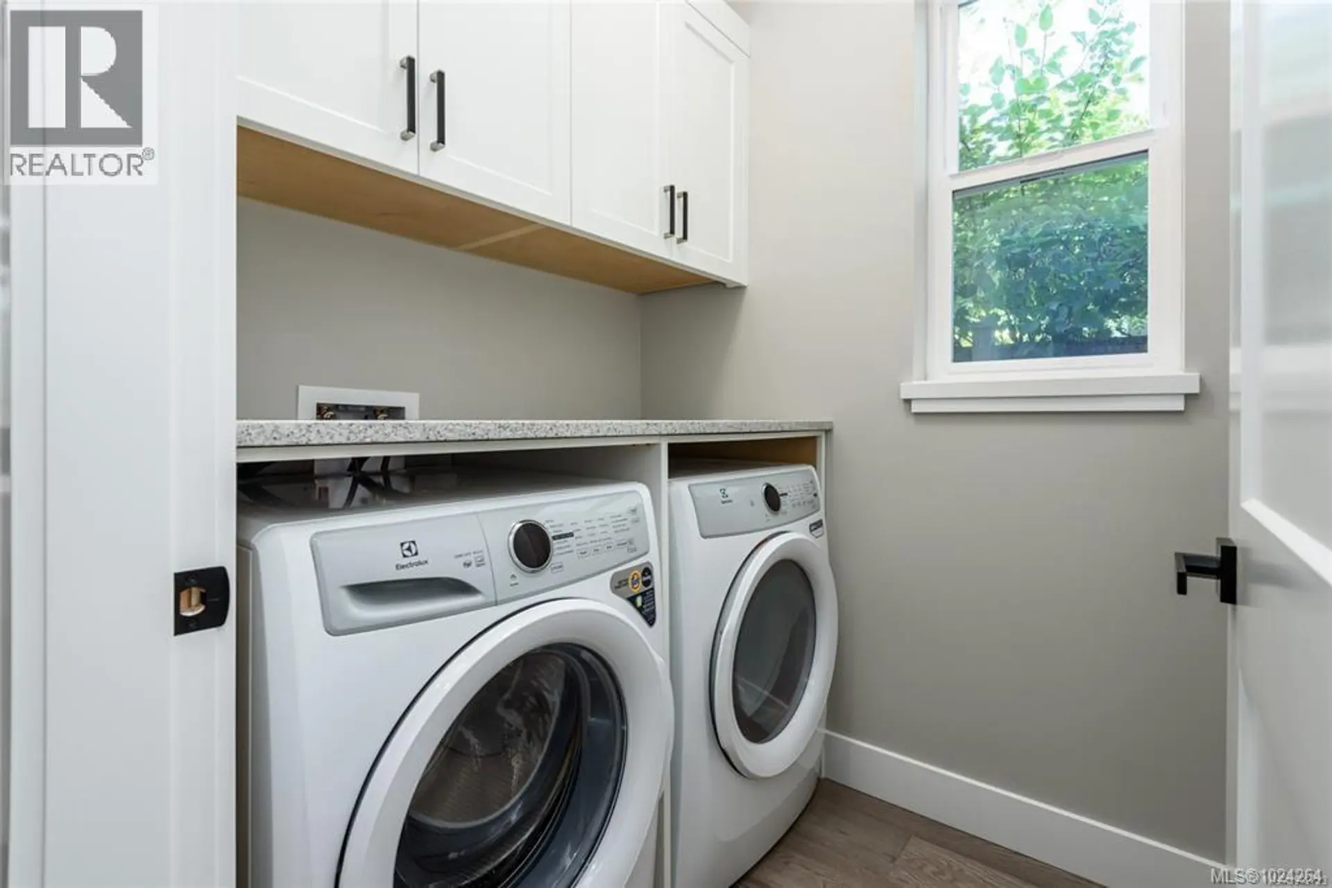 Property at 649 5TH ST, Courtenay, BC