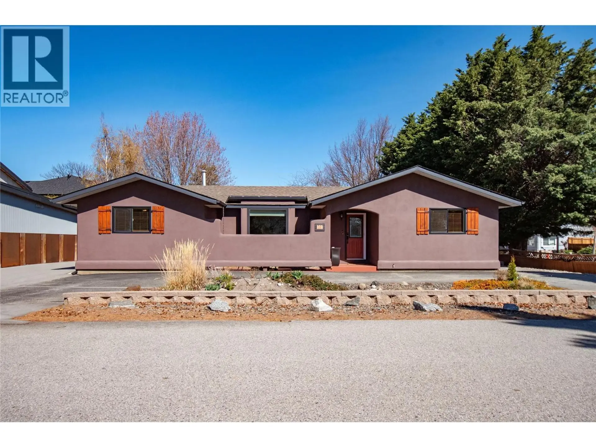 Property at 916 POWELL BEACH ROAD, Summerland, BC