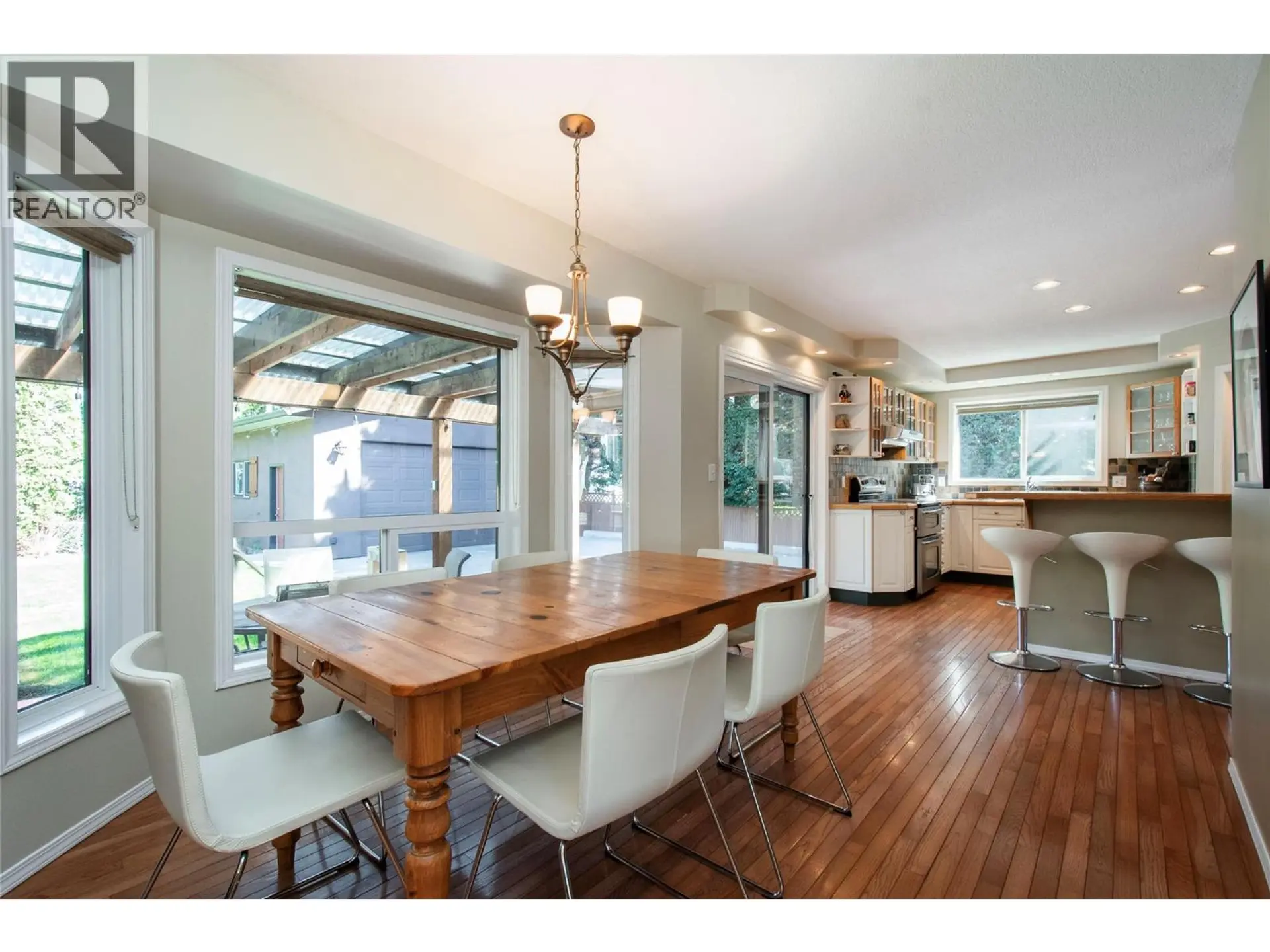 Property at 916 POWELL BEACH ROAD, Summerland, BC