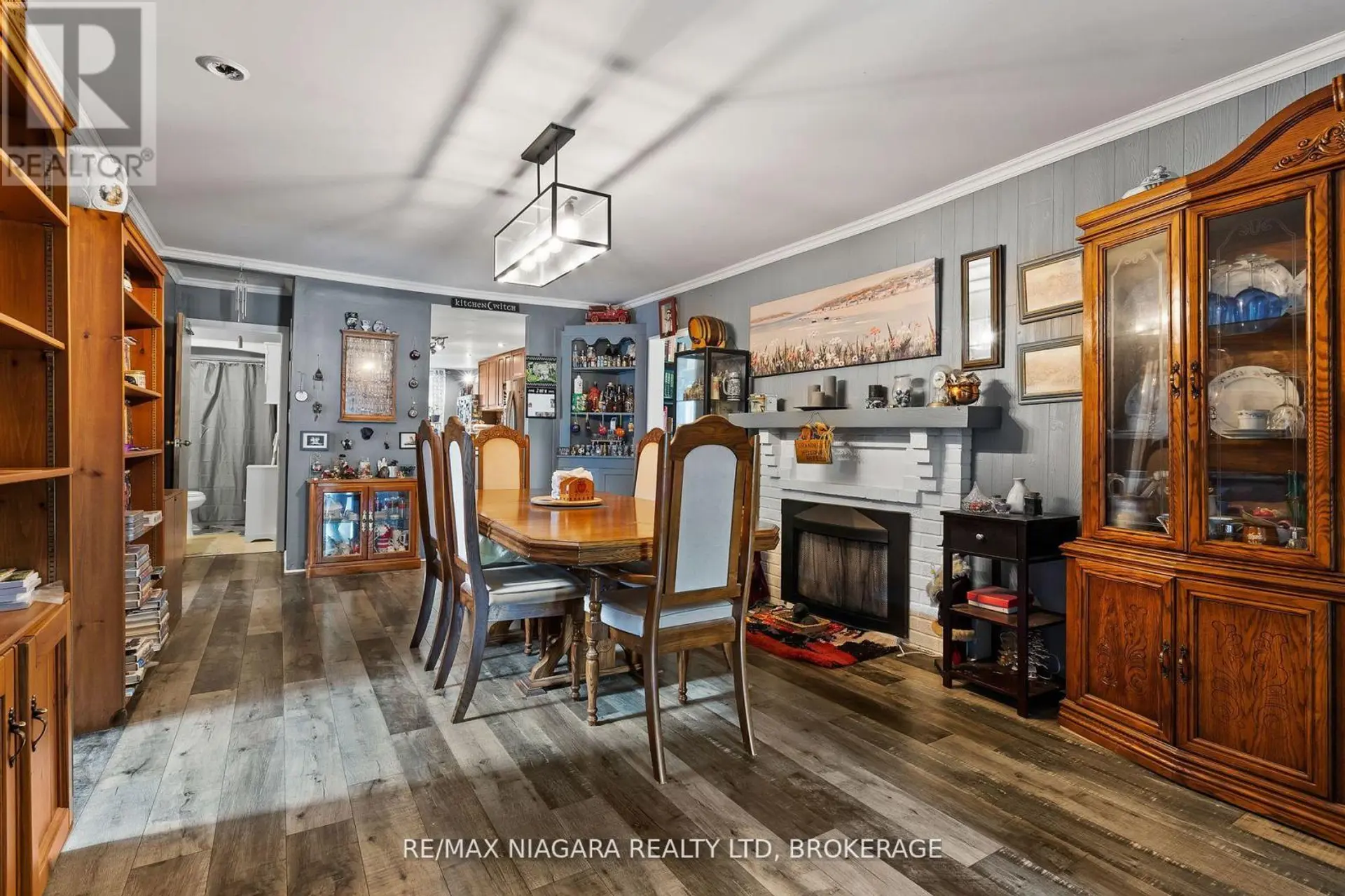 549 FERNDALE AVENUE - Image 11