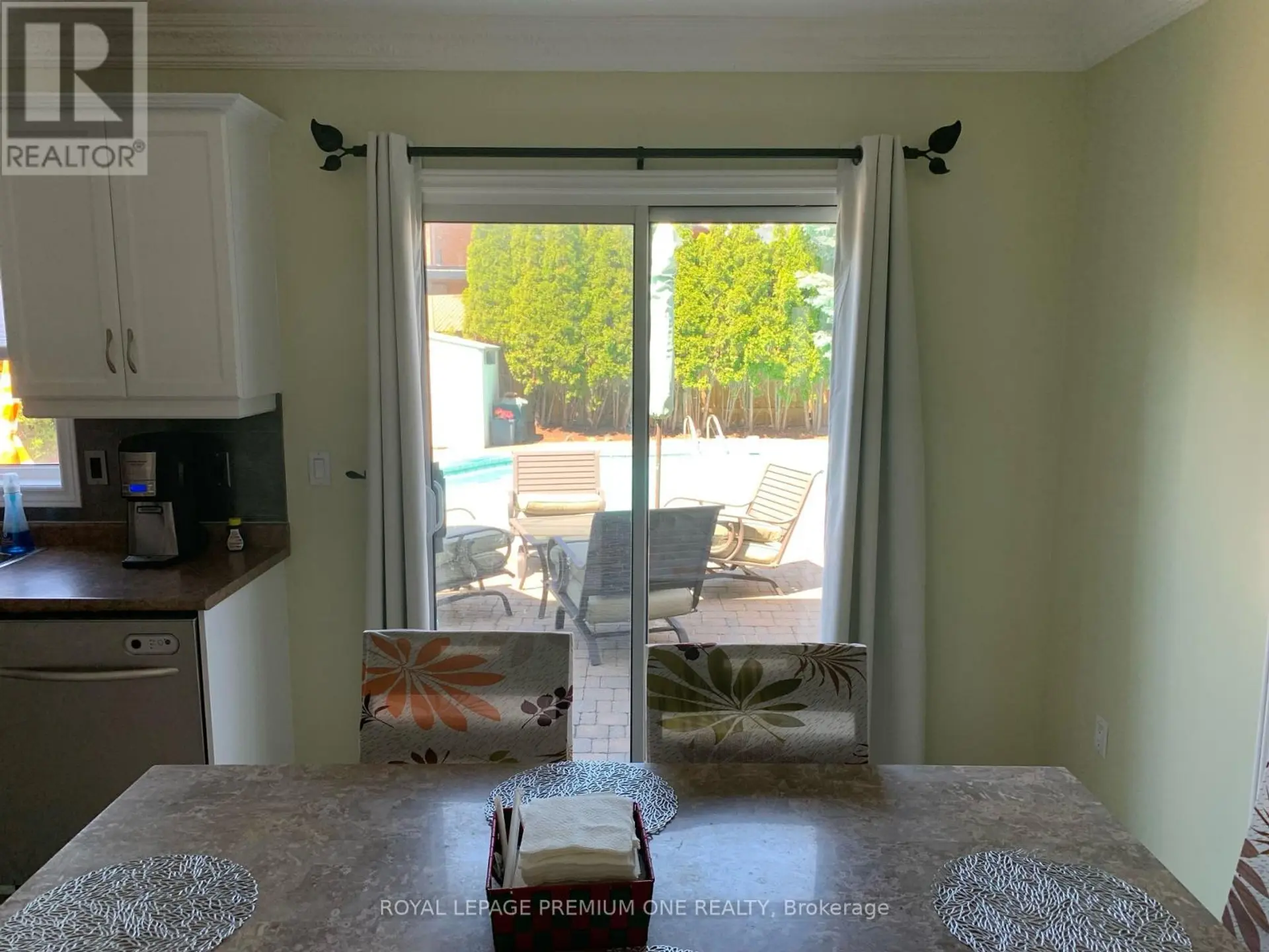 1370 CLARENCE STREET - Image 6