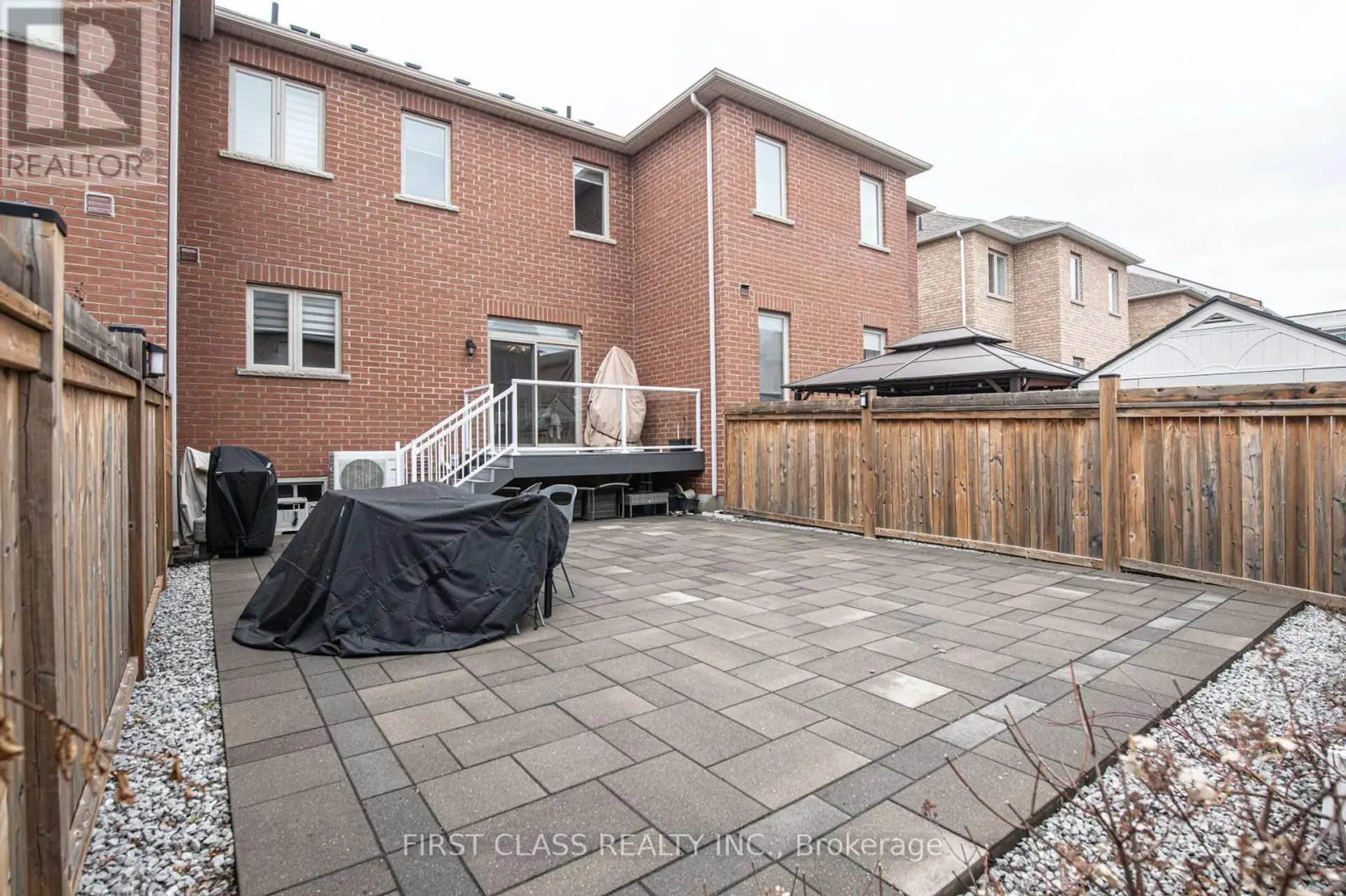 79 DECAST CRESCENT - Image 15