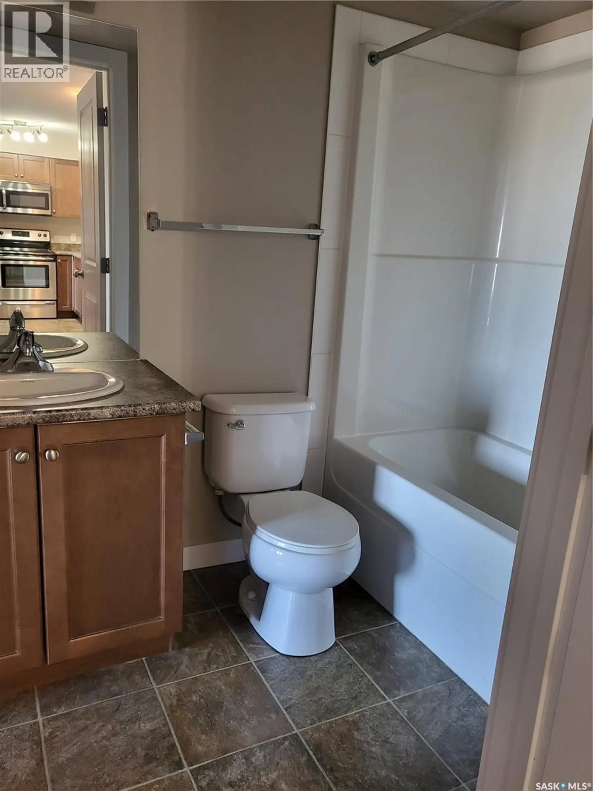 #107 2141 Larter ROAD - Image 13