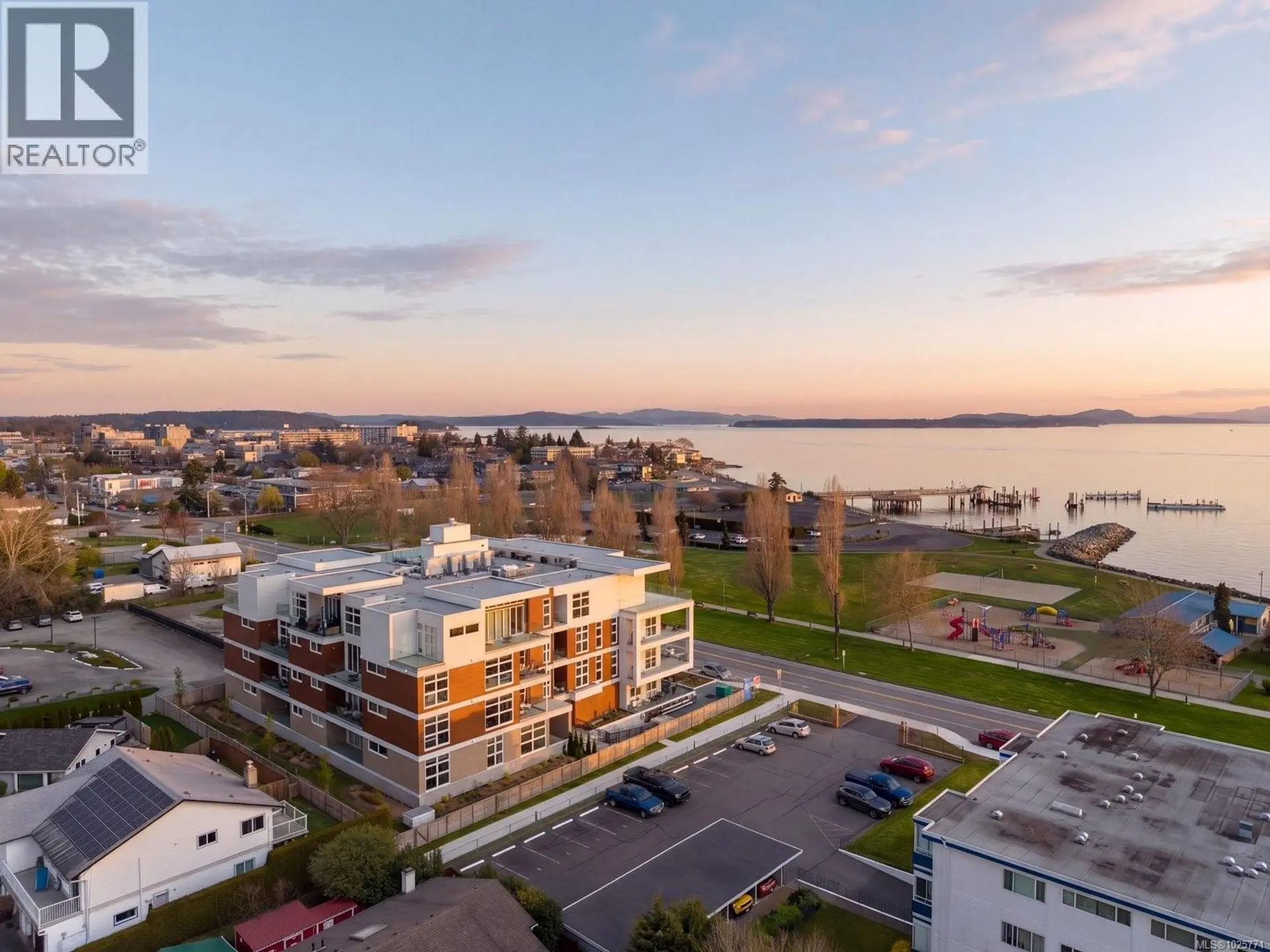 Property at #105 9570 Fifth St, Sidney, BC