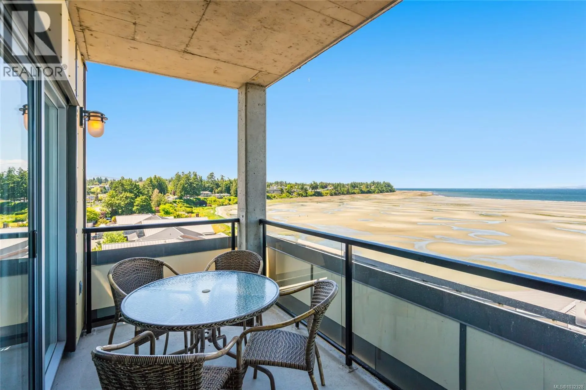 Property at #801/802B 181 Beachside Dr, Parksville, BC