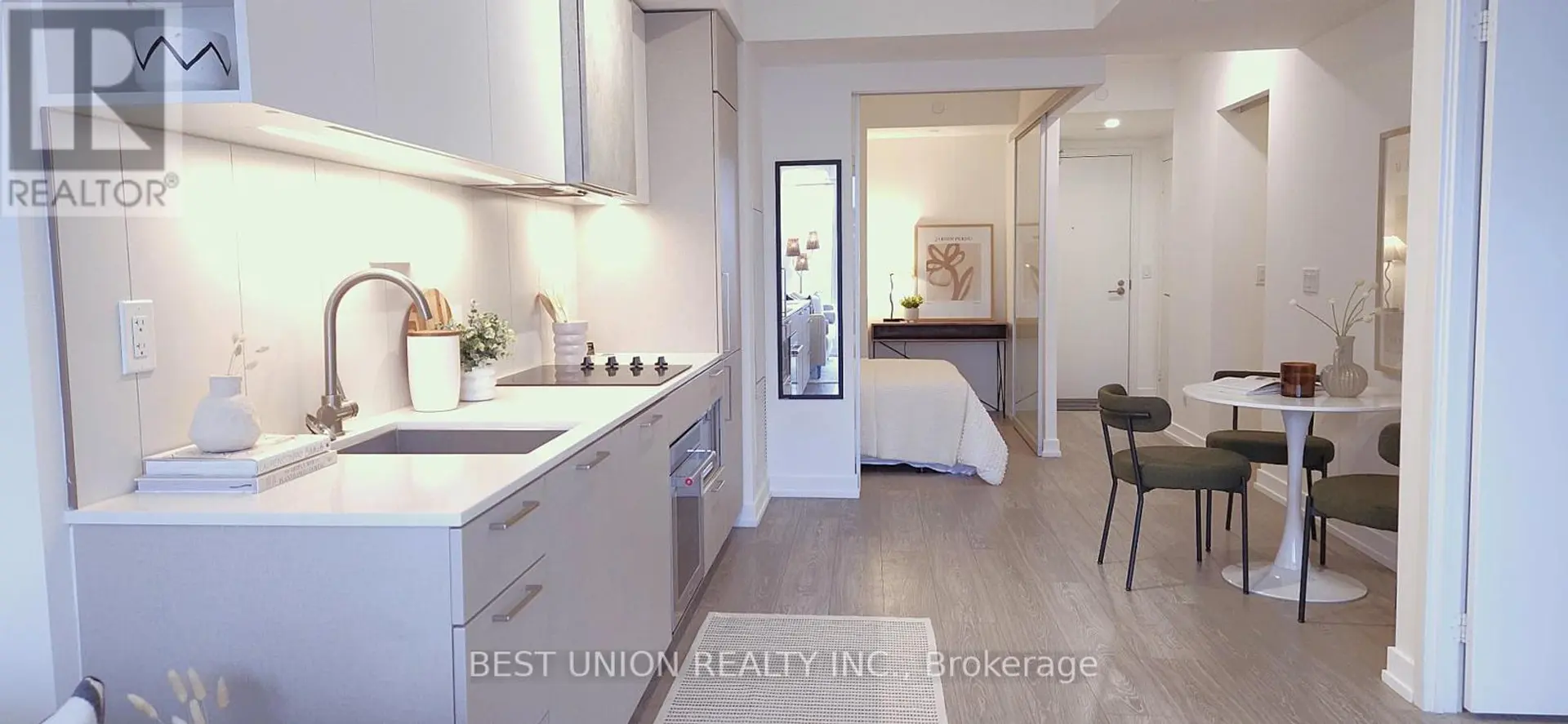 #1210 19 WESTERN BATTERY ROAD - Image 4