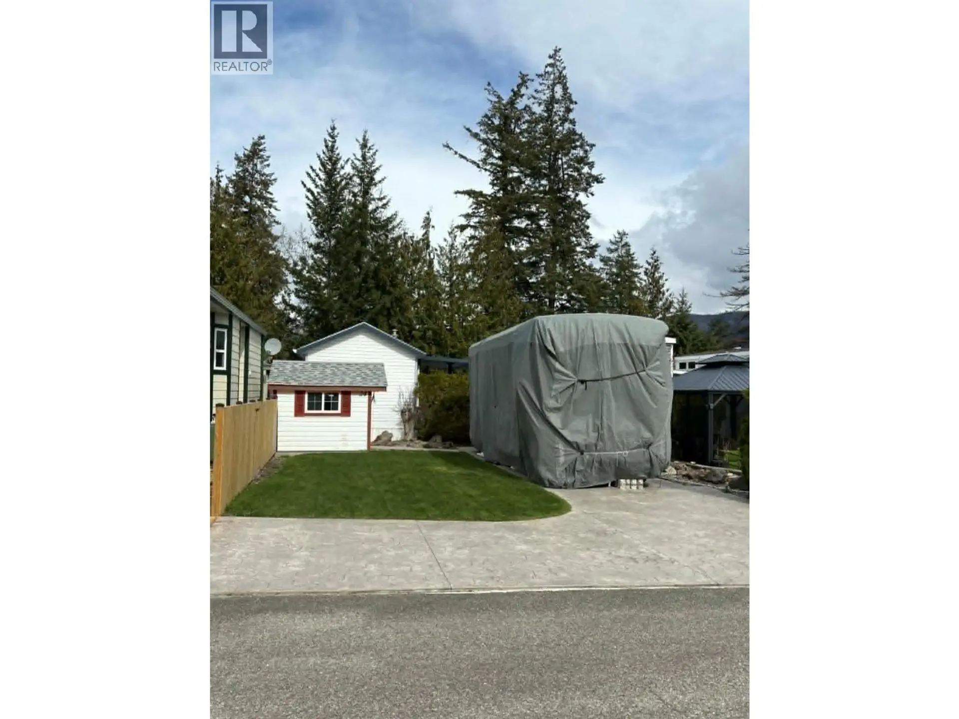 Property at 667 WAVERLY PARK FRONTAGE ROAD LOT# 24, Sorrento, BC