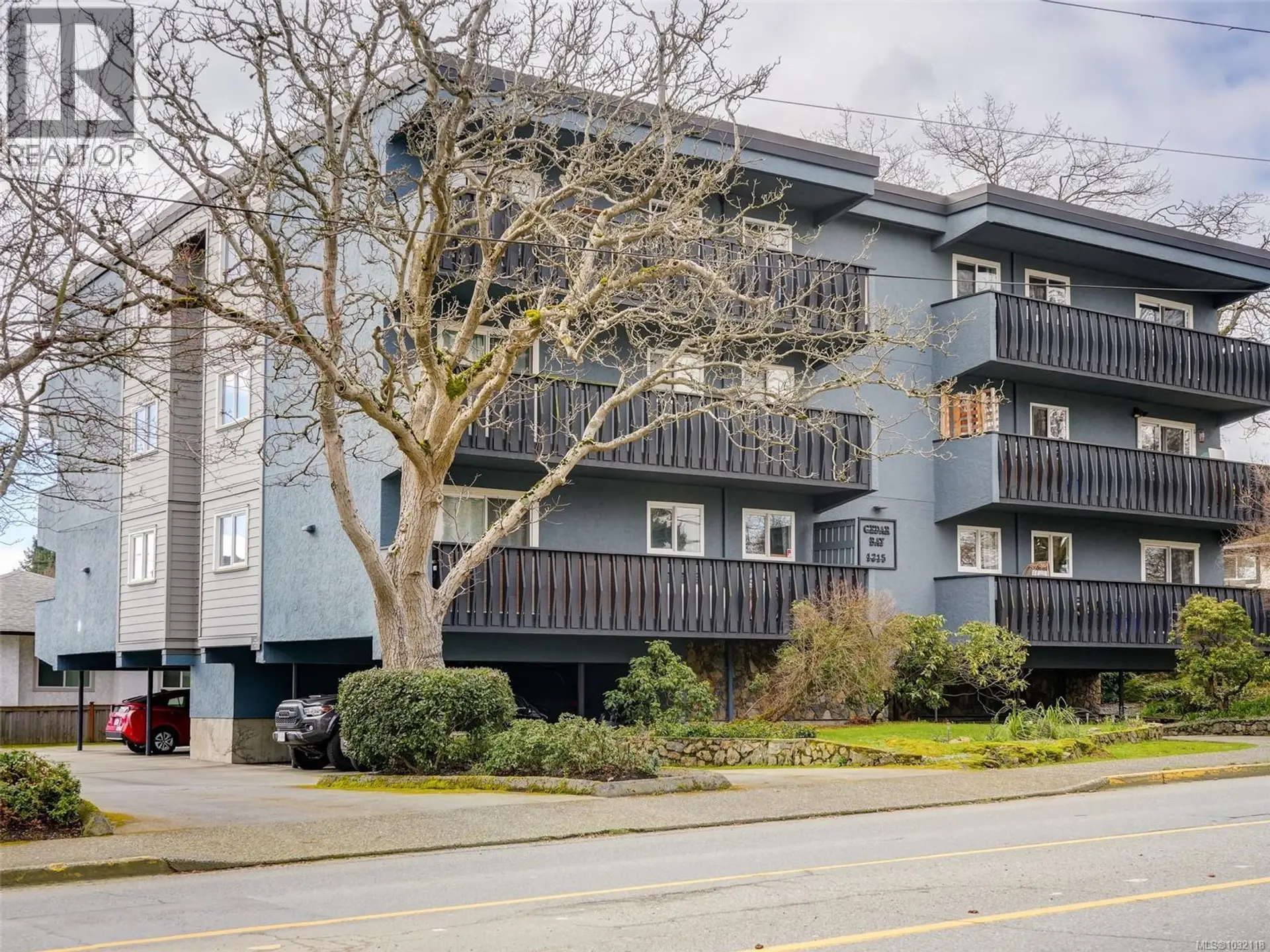 Property at #201 1215 Bay St, Victoria, BC