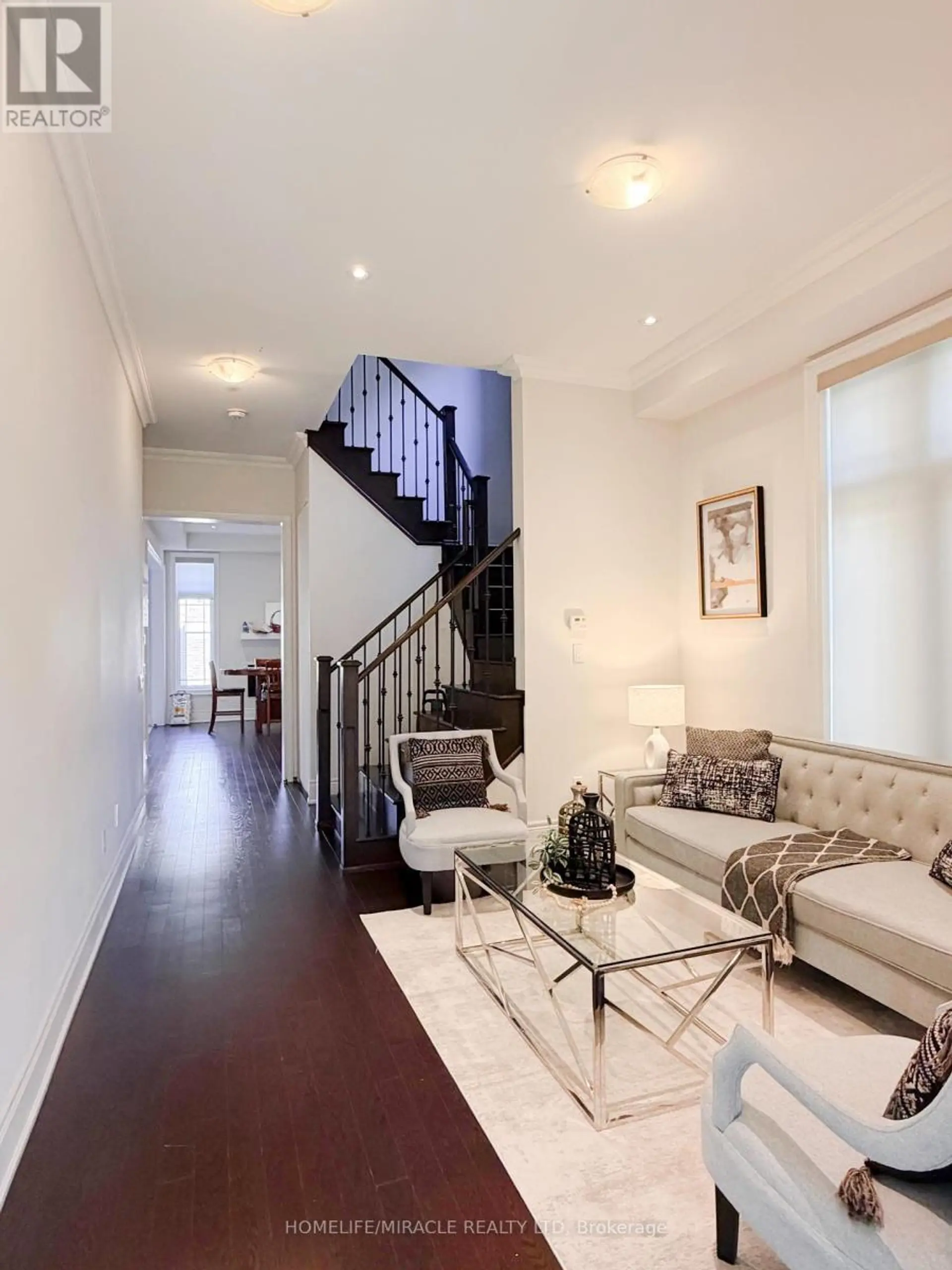 16 LYLE WAY - Image 13