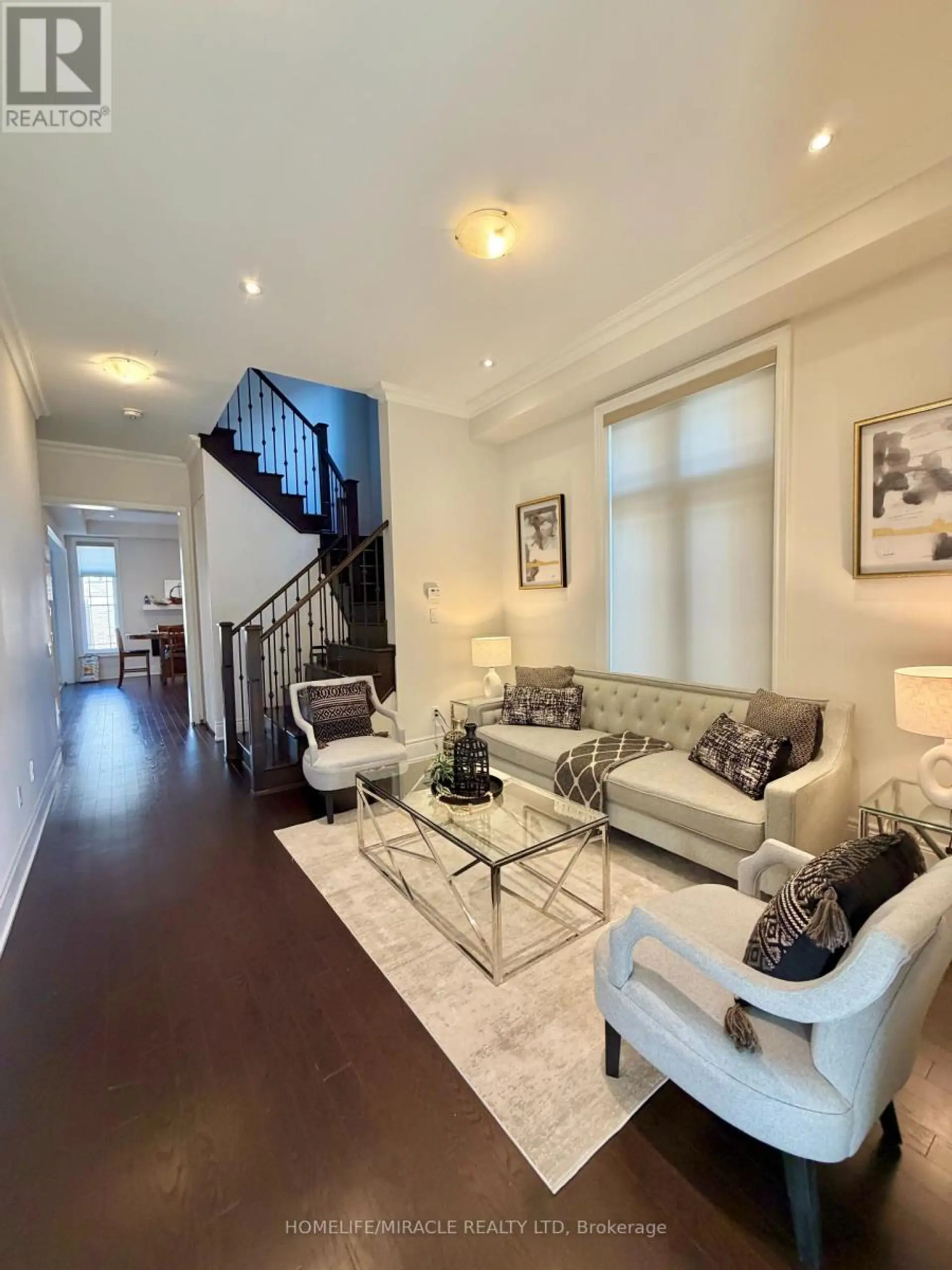 16 LYLE WAY - Image 4