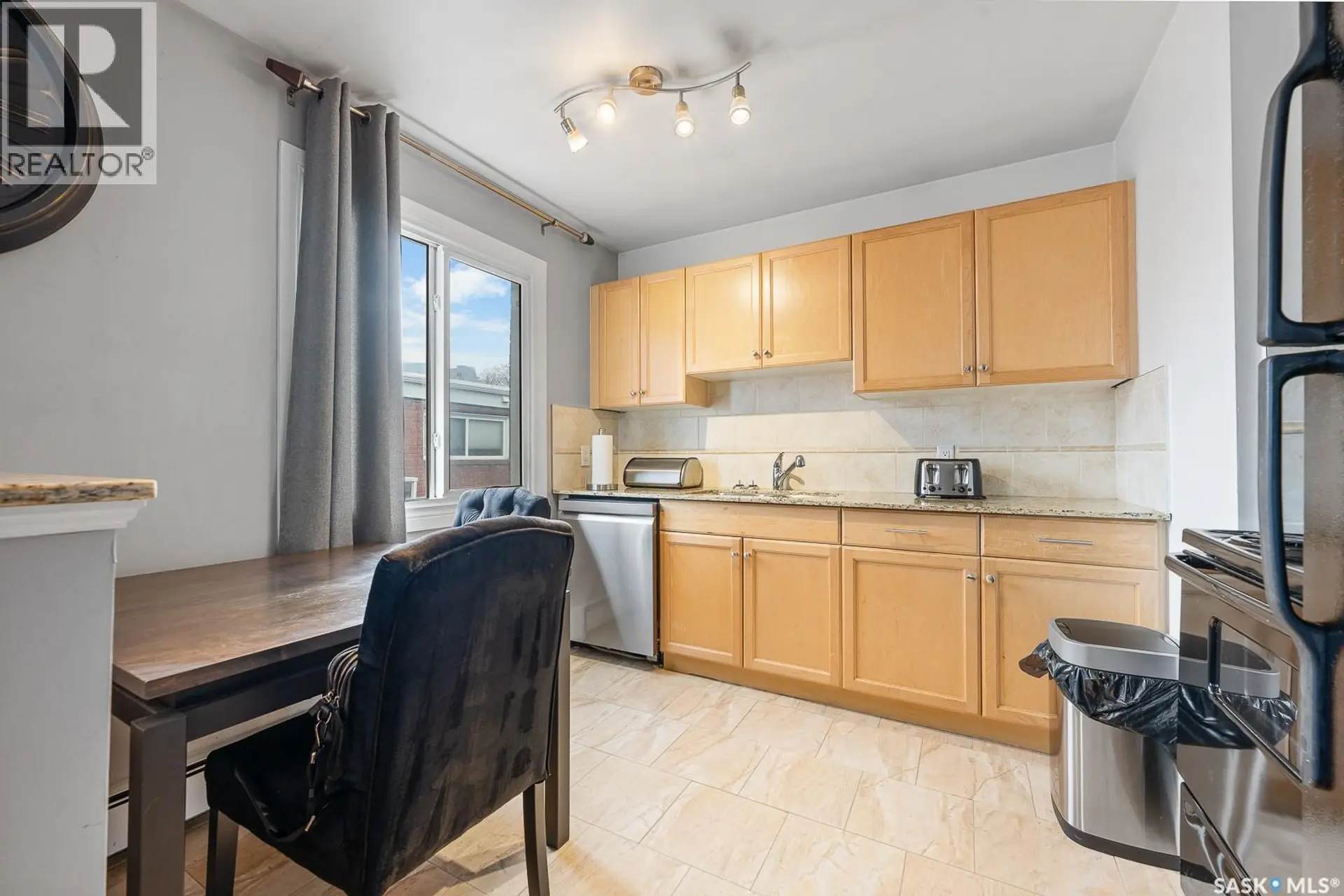 #9 2320 13TH AVENUE - Image 5