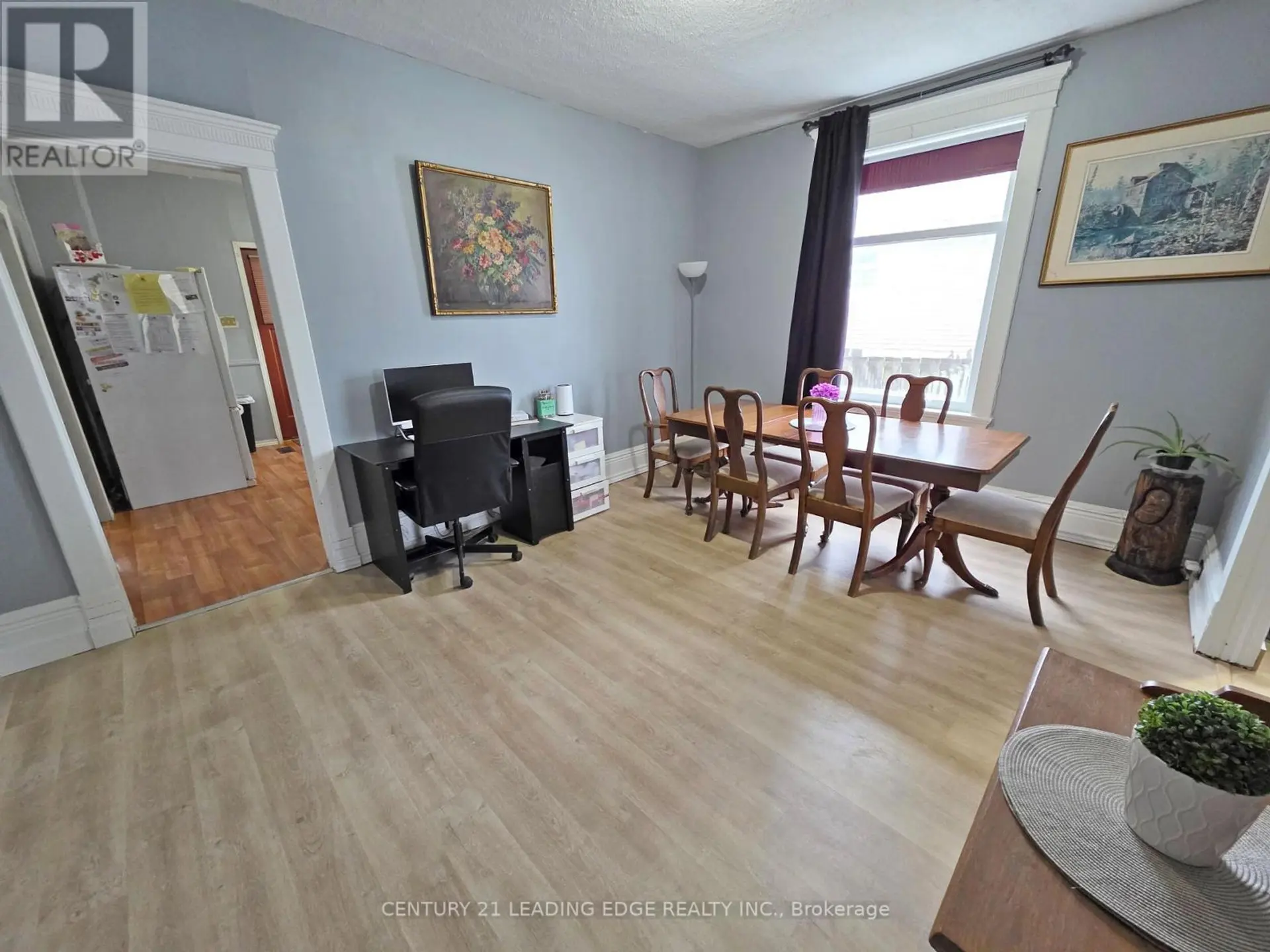 15 GEORGE STREET N - Image 5
