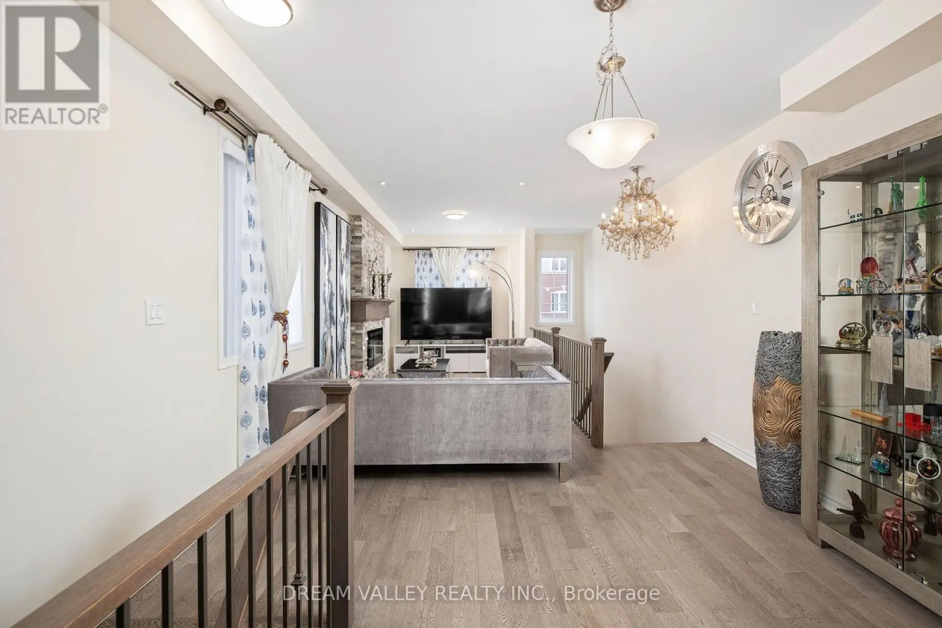 88 JOLLY WAY - Image 4