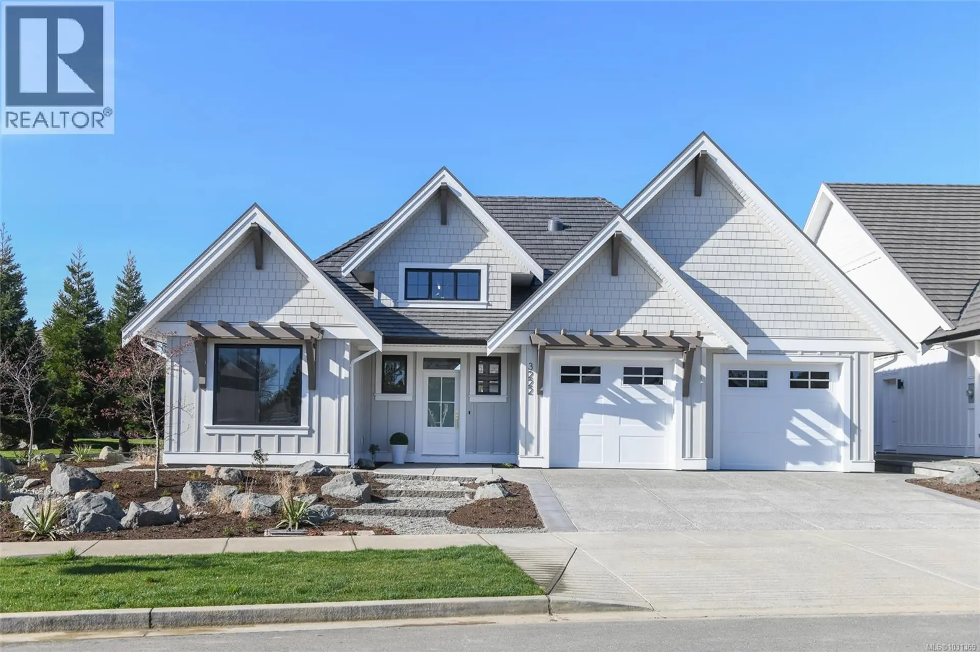 Property at 3222 Winchester Ave, Courtenay, BC
