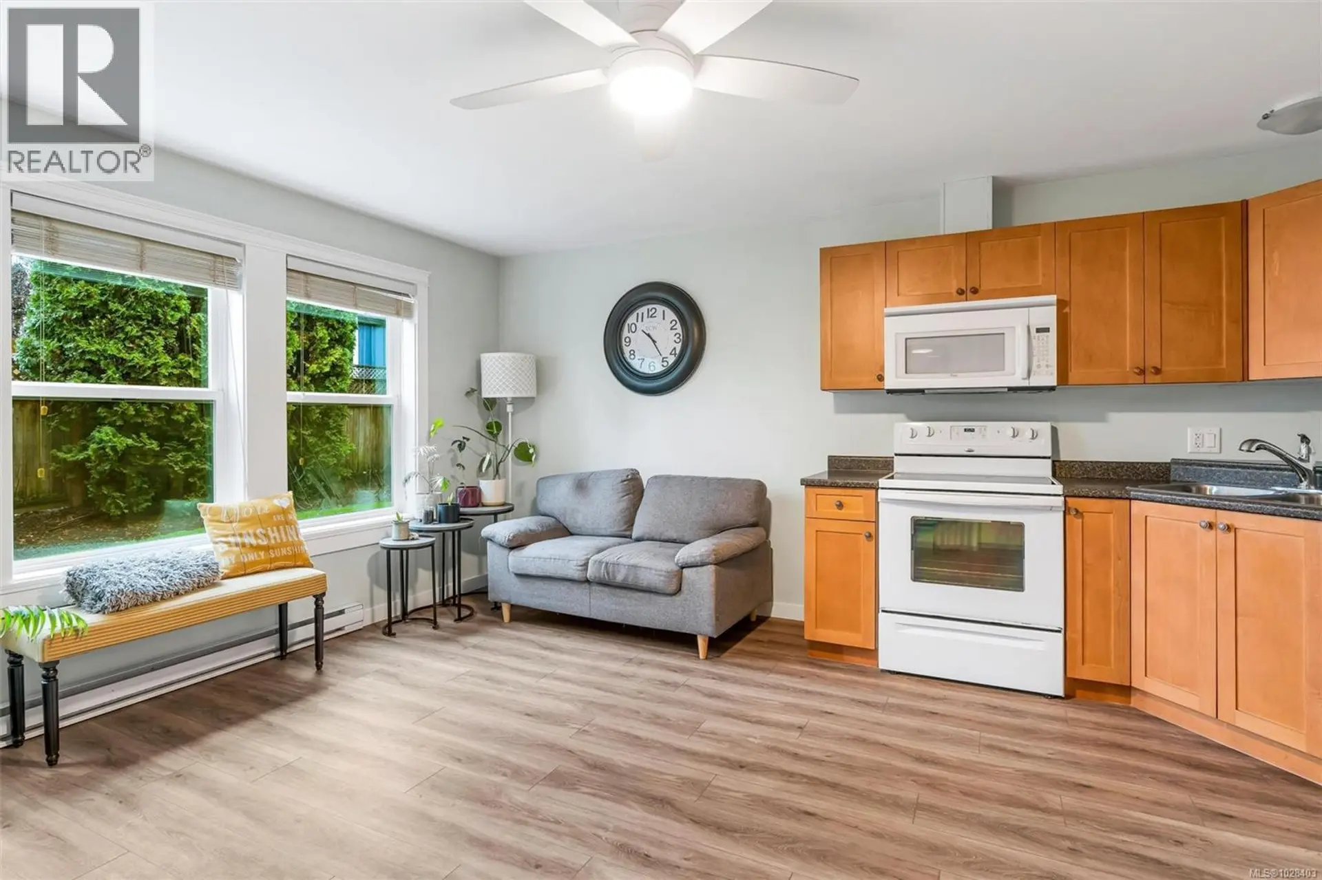 Property at #109 954 WALFRED RD, Langford, BC