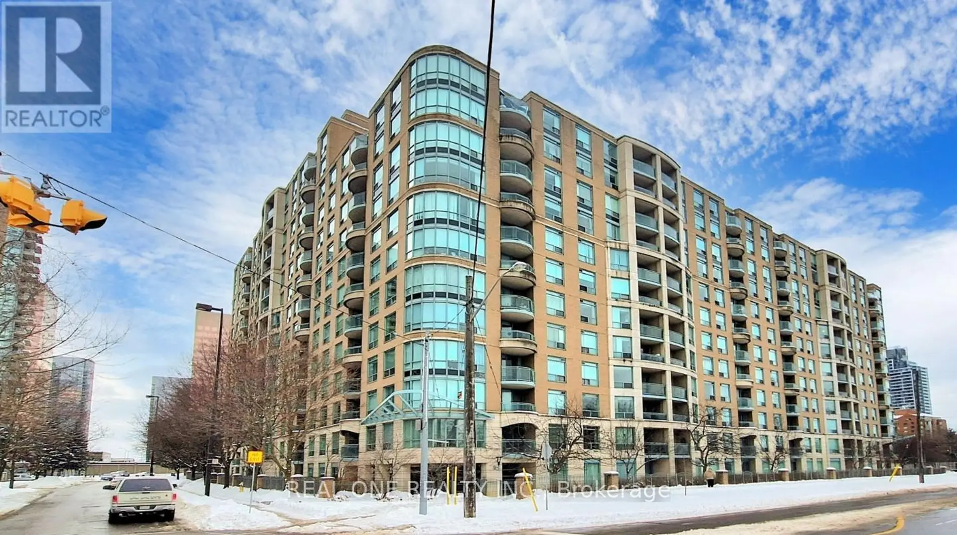 #UPH06 8 PEMBERTON AVENUE - Image 1