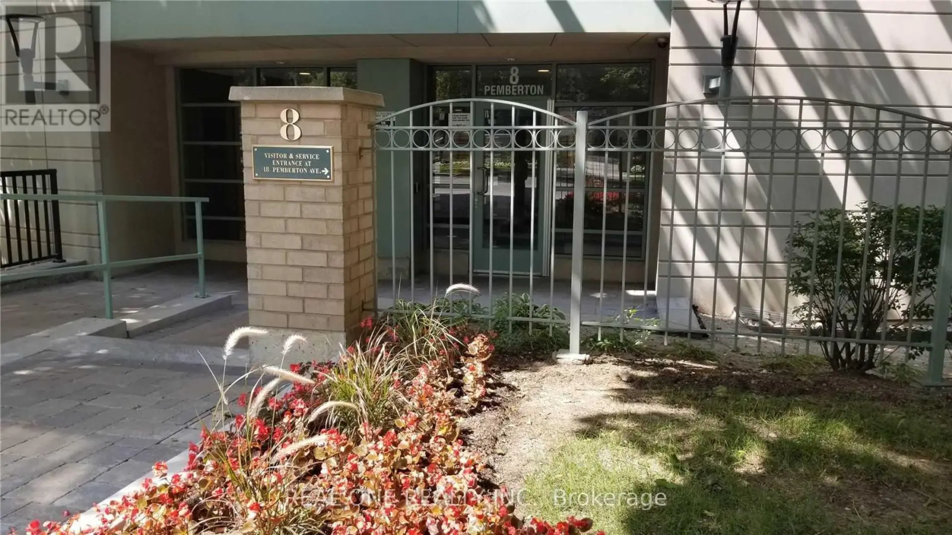 #UPH06 8 PEMBERTON AVENUE - Image 2