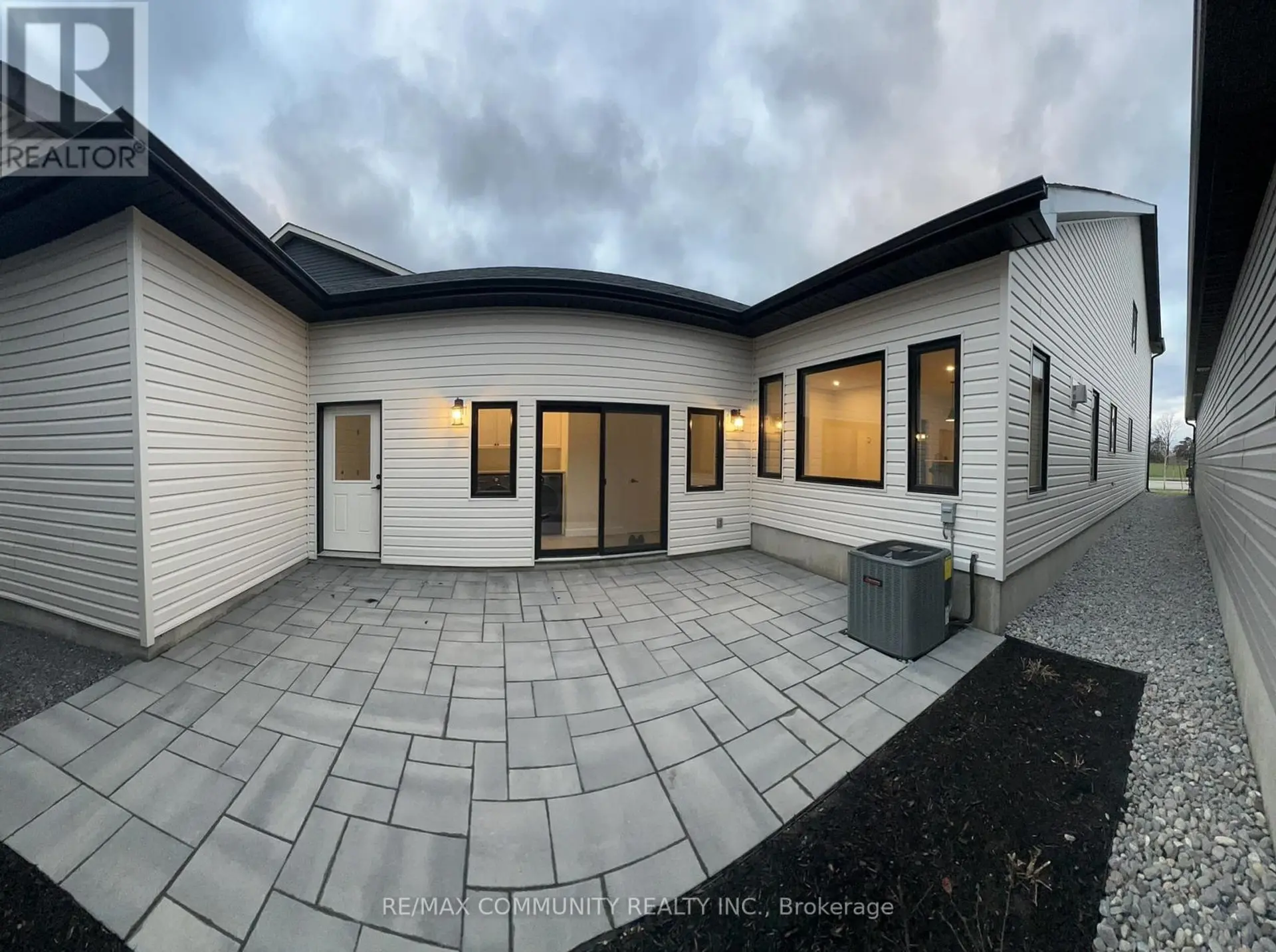 96 RIVERSTONE WAY - Image 16