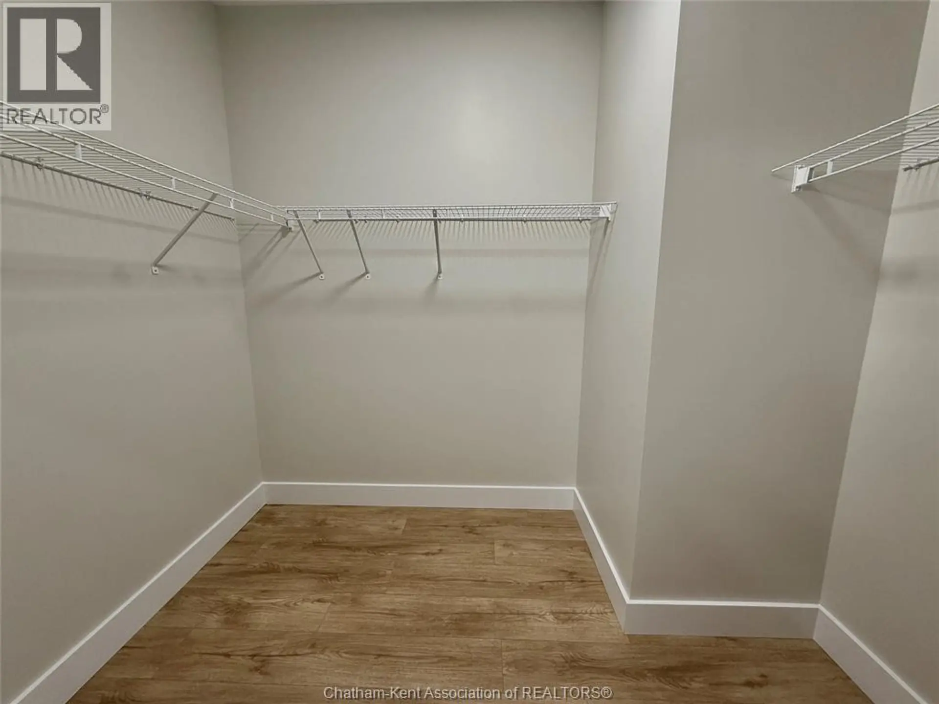 33 DUSKRIDGE ROAD - Image 11