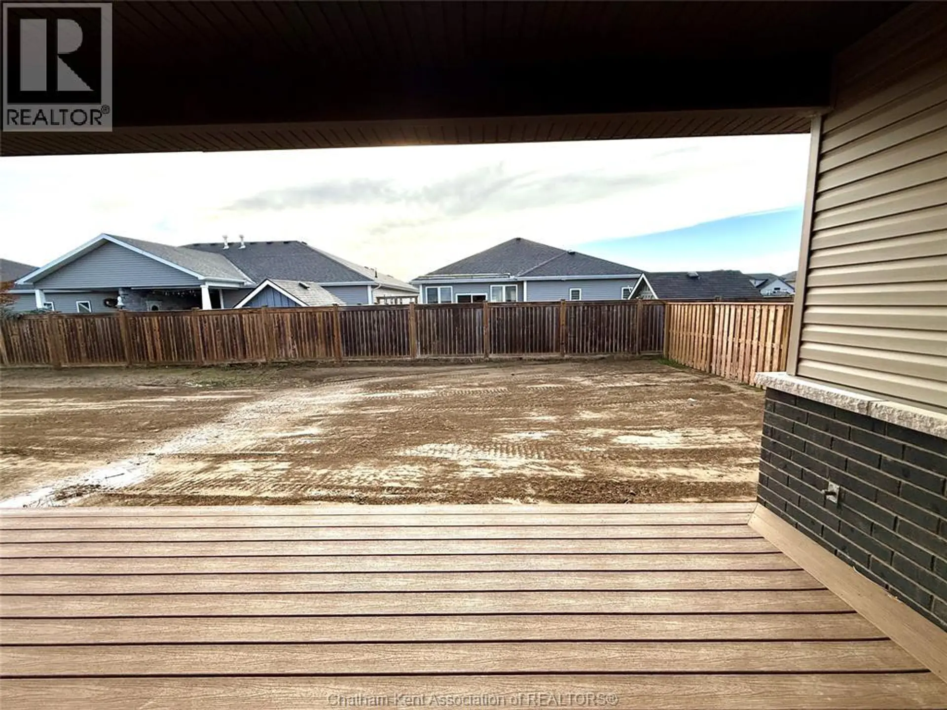 33 DUSKRIDGE ROAD - Image 17
