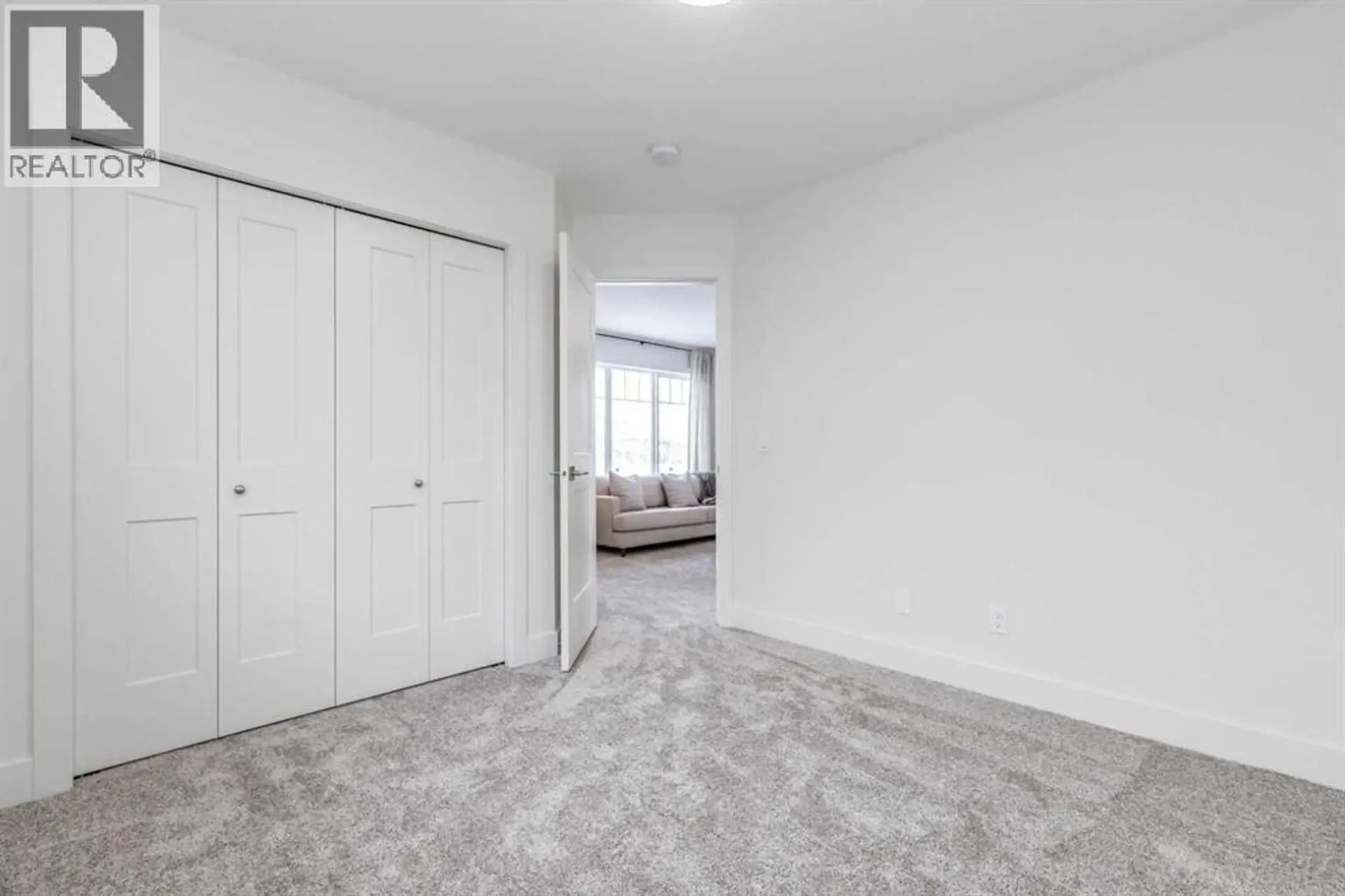 546 RIVERCREST VIEW - Image 19