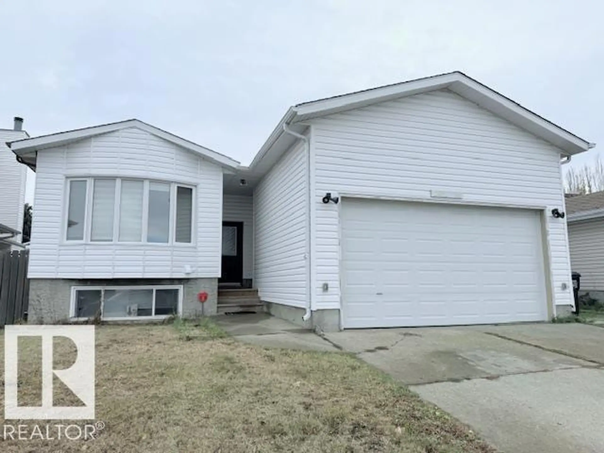2831 36 ST NW - Image 1