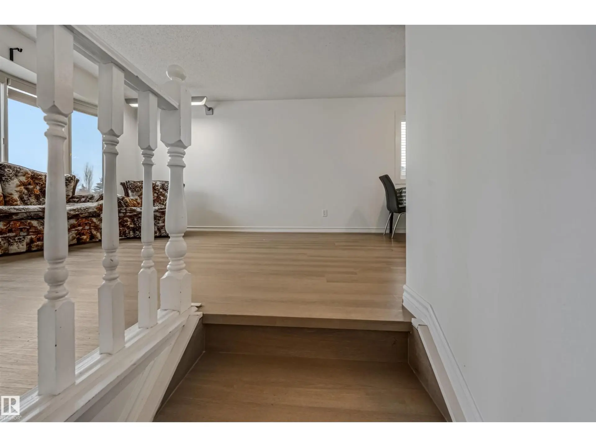 2831 36 ST NW - Image 3