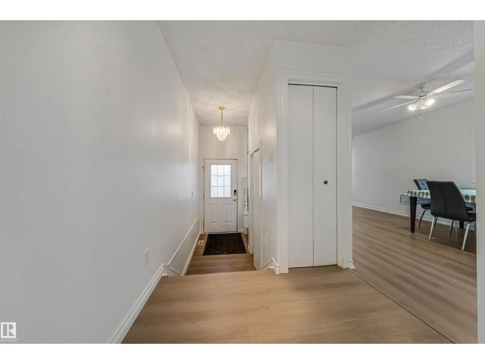 2831 36 ST NW - Image 4