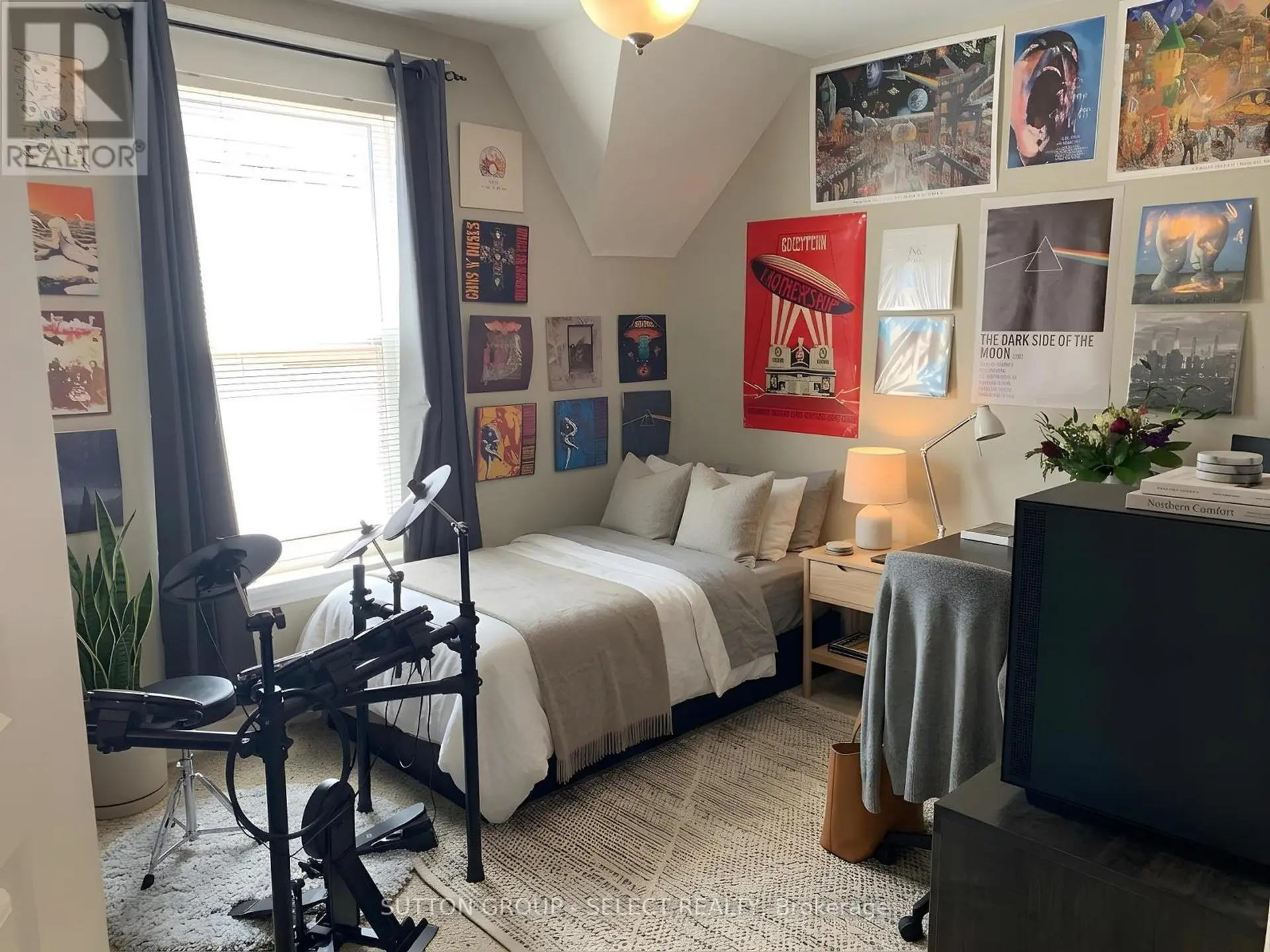 7 SUMMIT AVENUE - Image 8