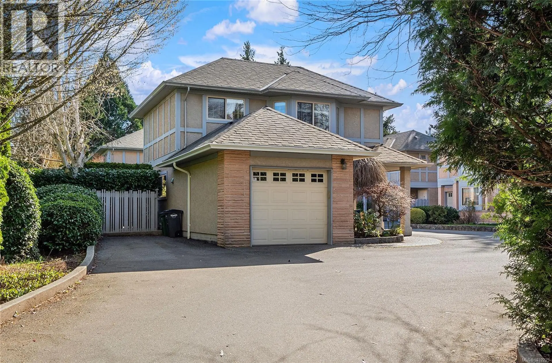 Property at #5 1809 McKenzie Ave, Saanich, BC