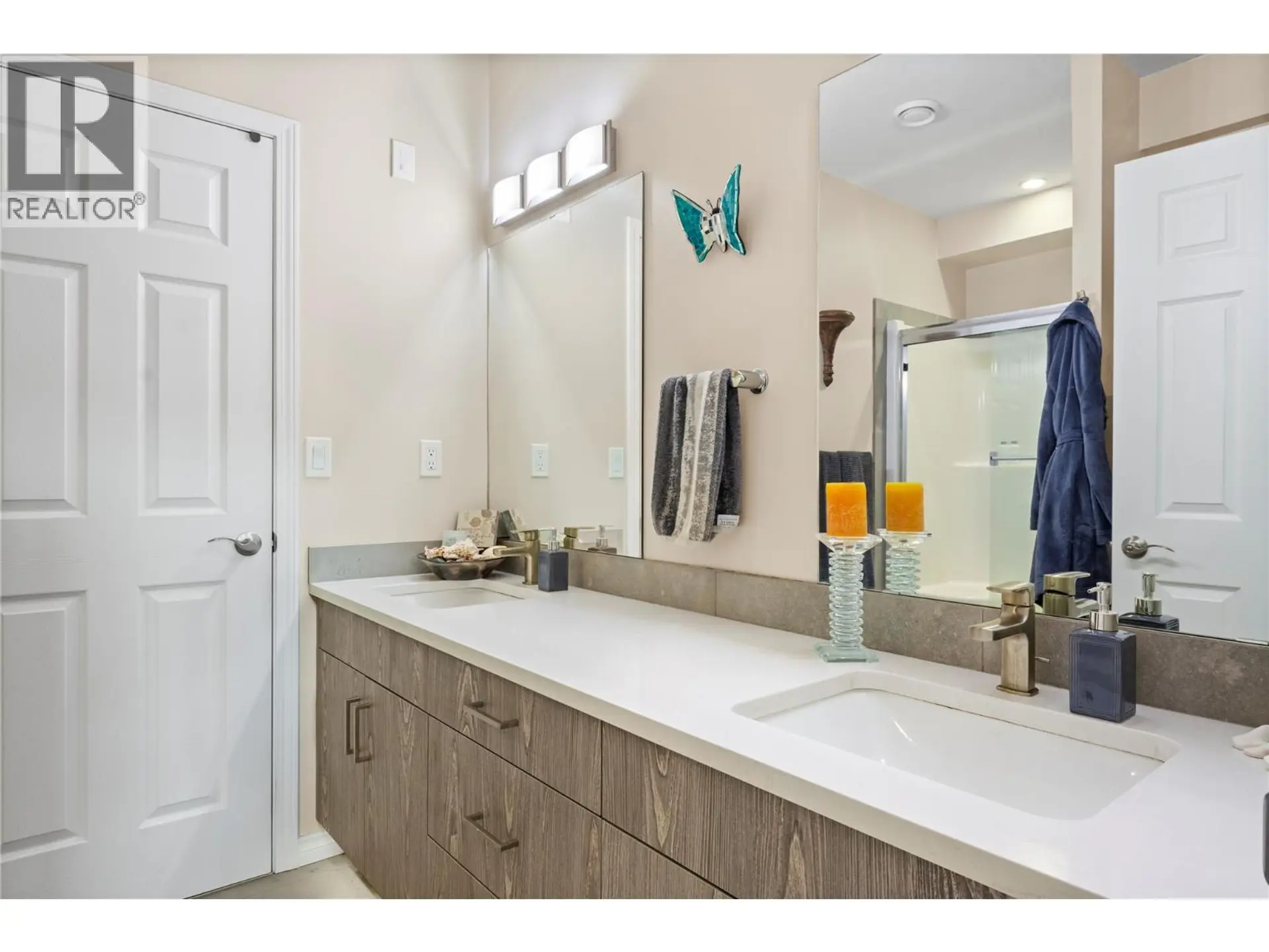 Property at #1002 3388 SKAHA LAKE ROAD, Penticton, BC