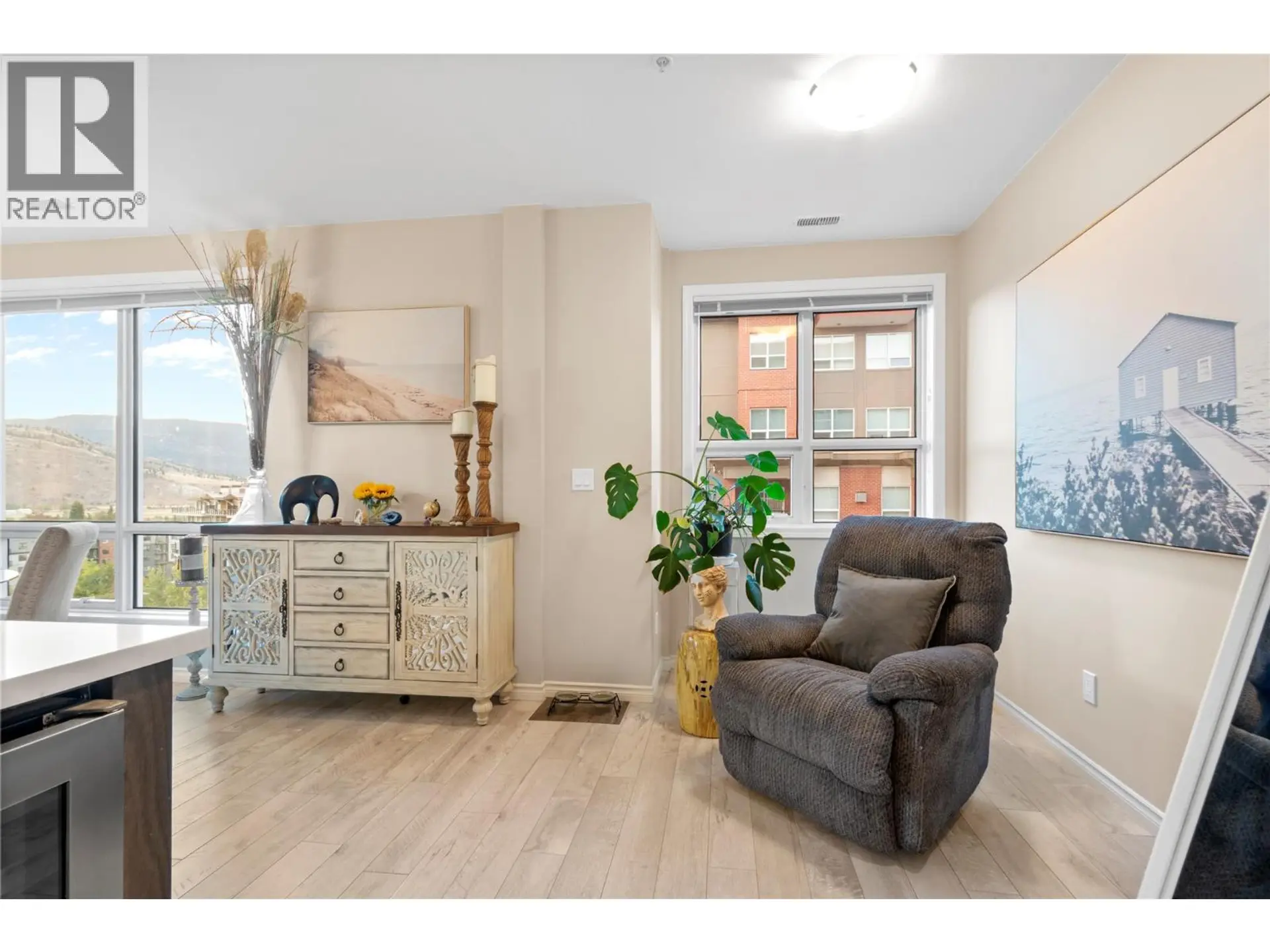 Property at #1002 3388 SKAHA LAKE ROAD, Penticton, BC