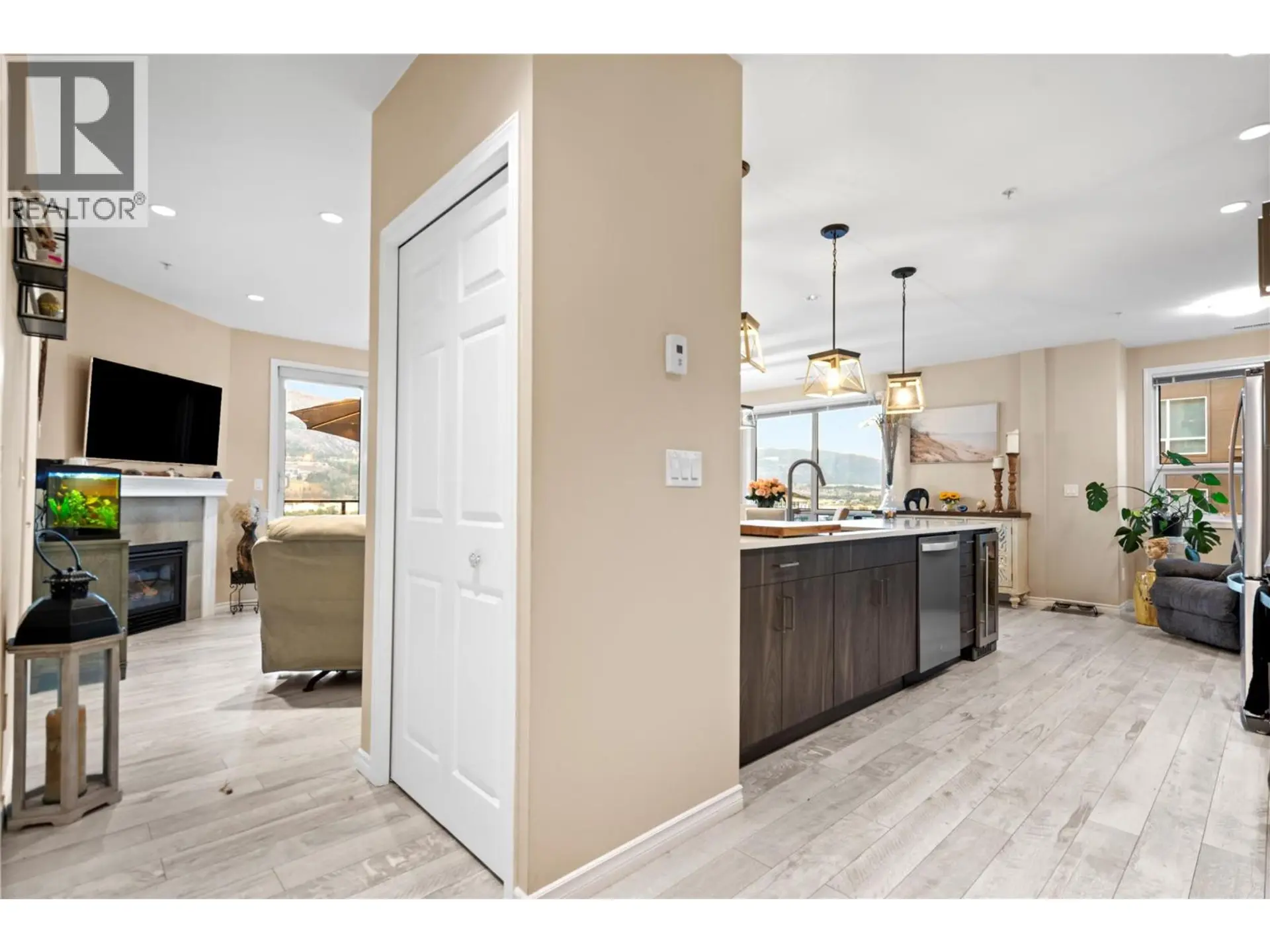 Property at #1002 3388 SKAHA LAKE ROAD, Penticton, BC