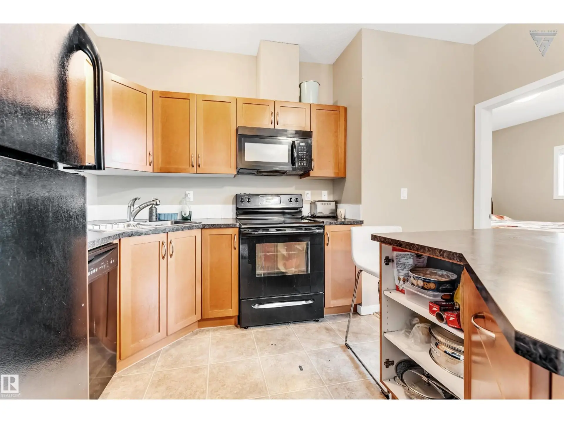 #418 392 SILVER BERRY RD NW NW - Image 4