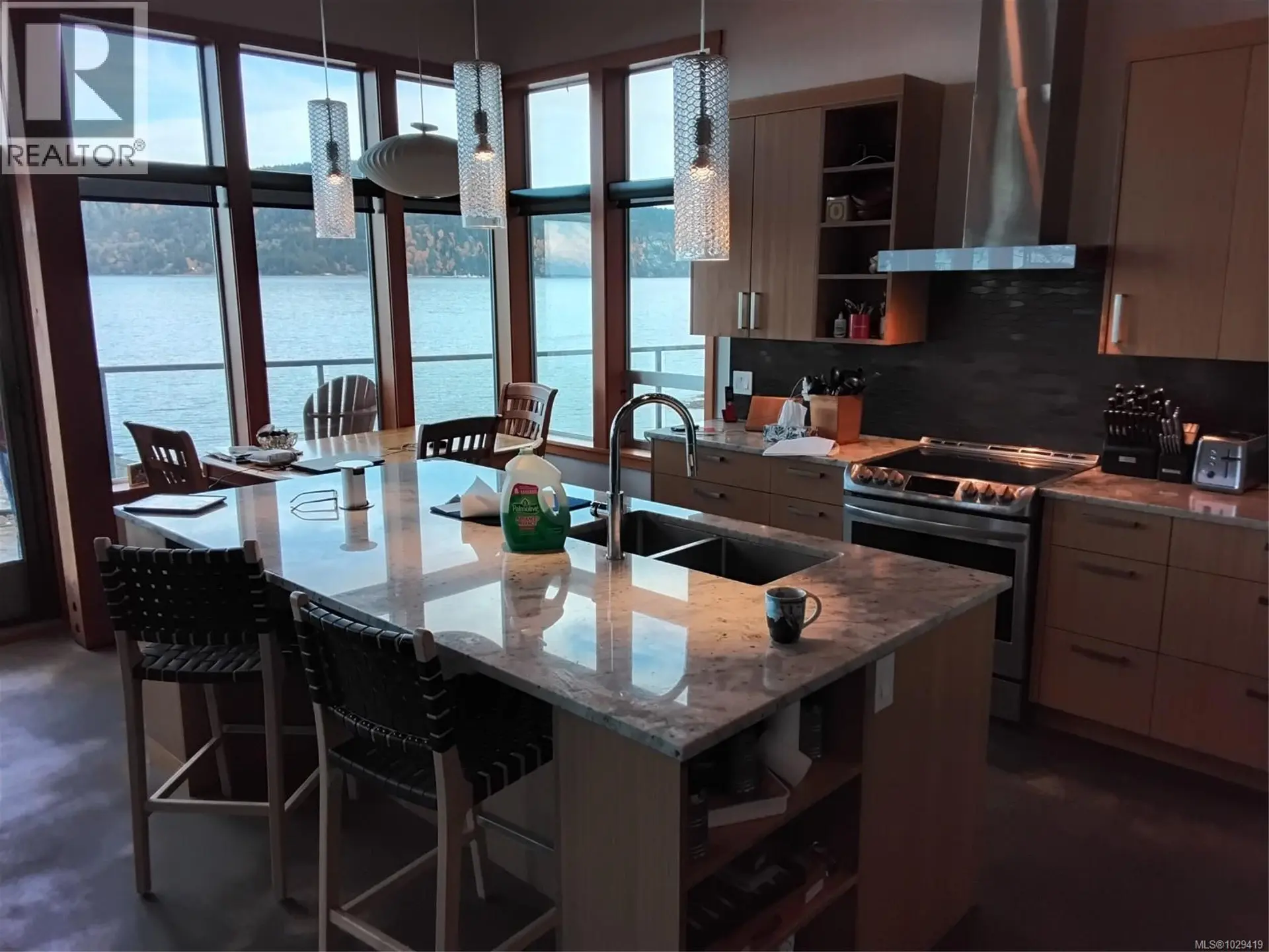 3870 East Rd - Image 16