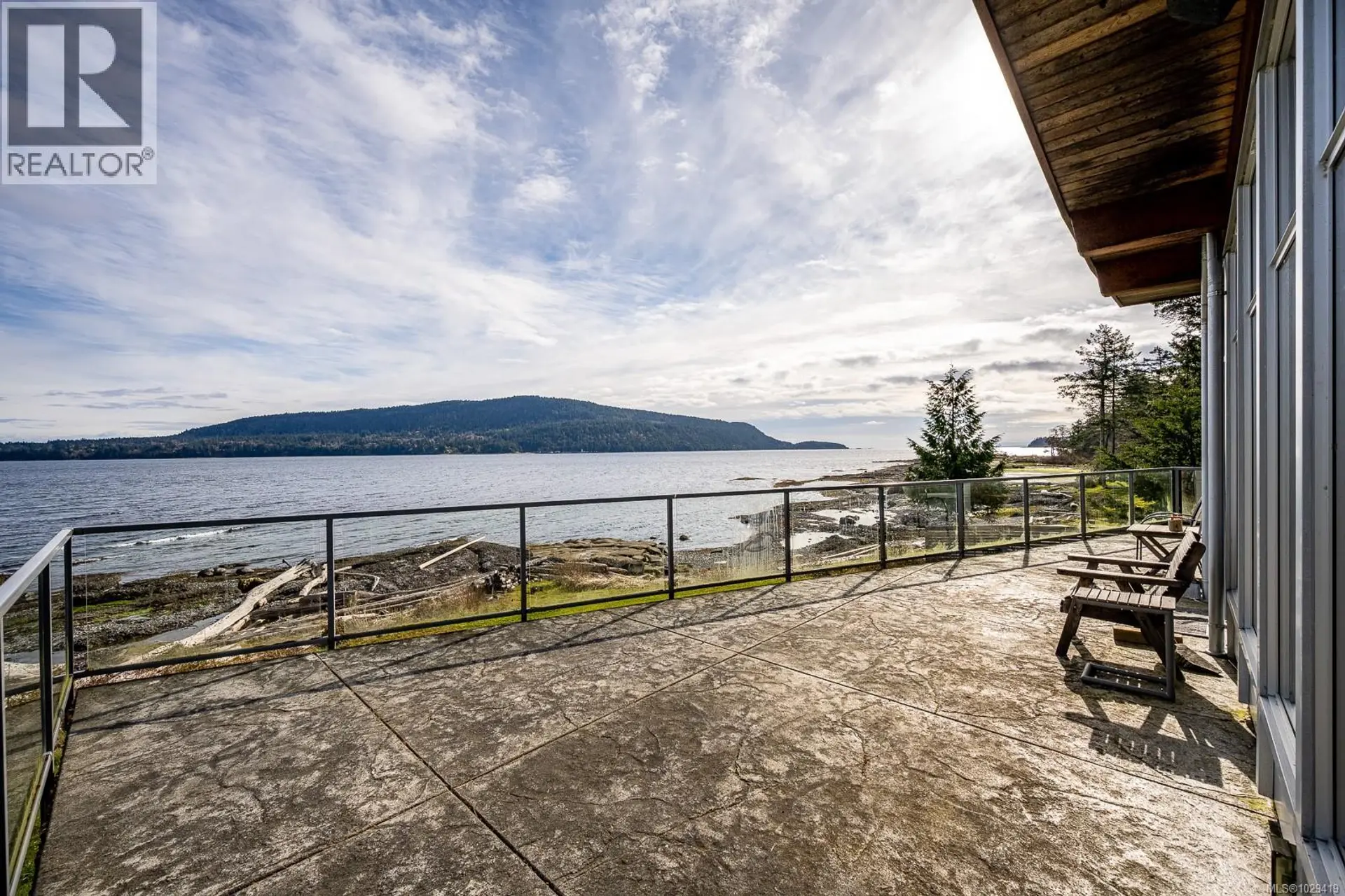 3870 East Rd - Image 4