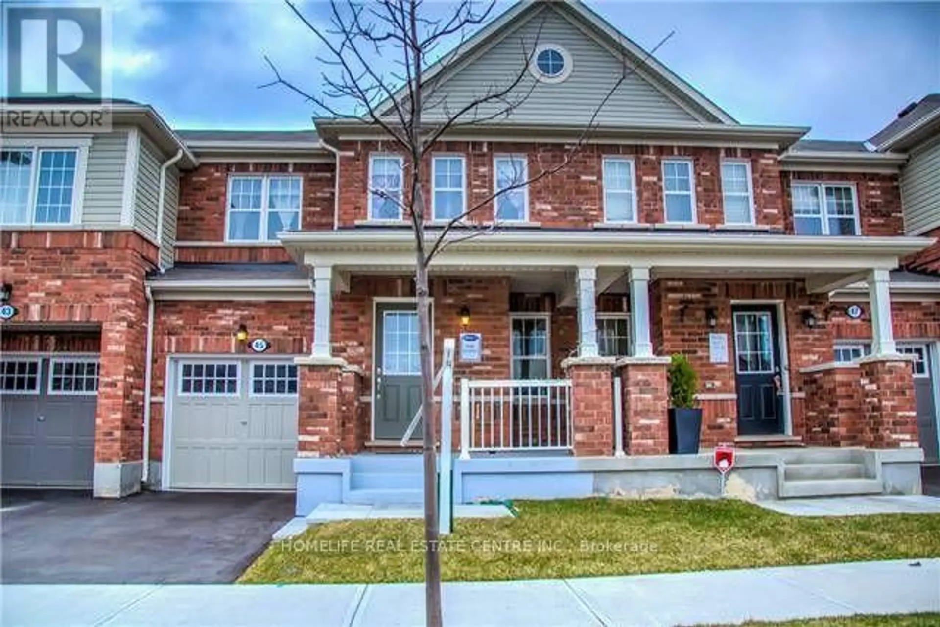 45 LOTHBURY DRIVE - Image 1