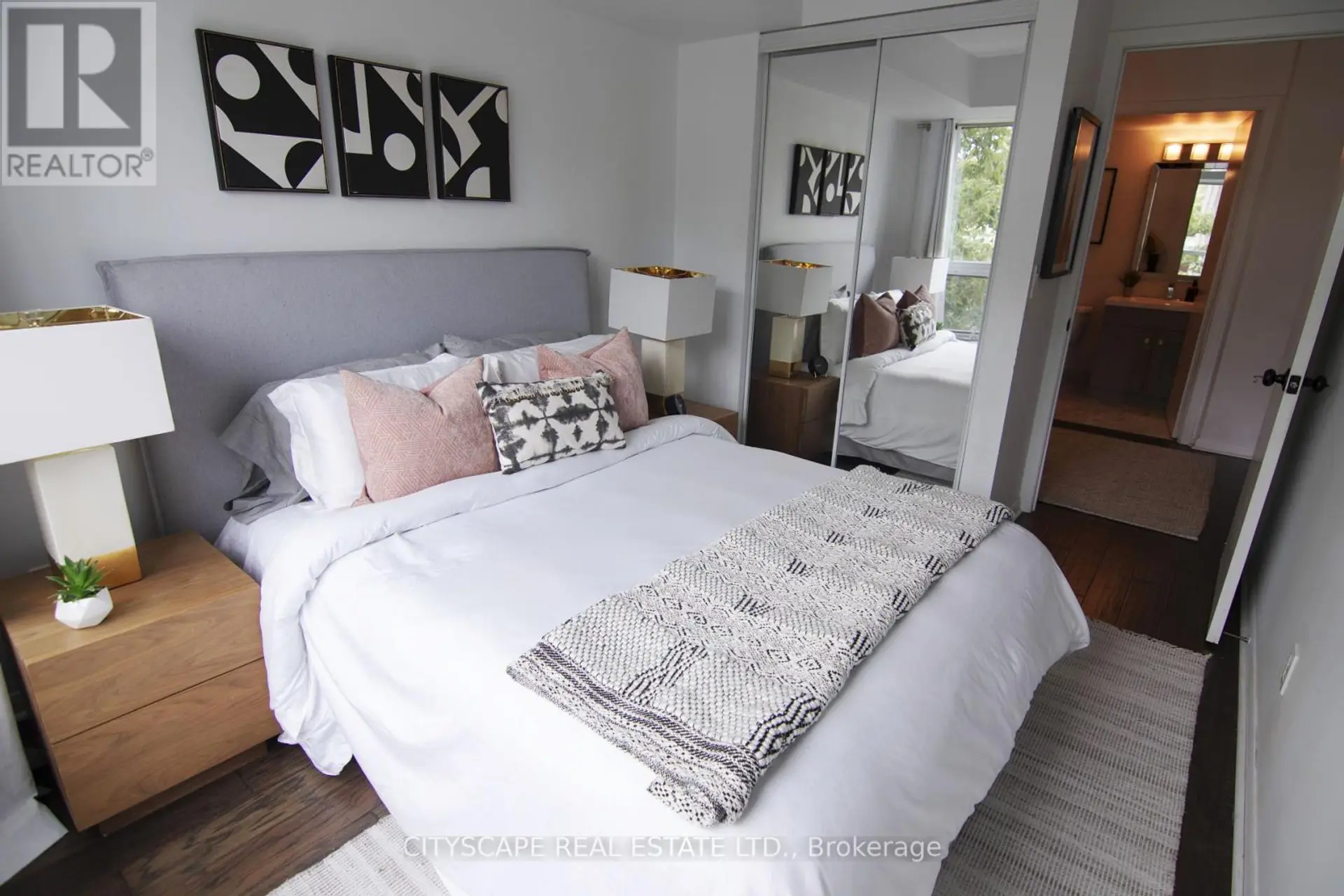 #322 231 FORT YORK BOULEVARD - Image 7