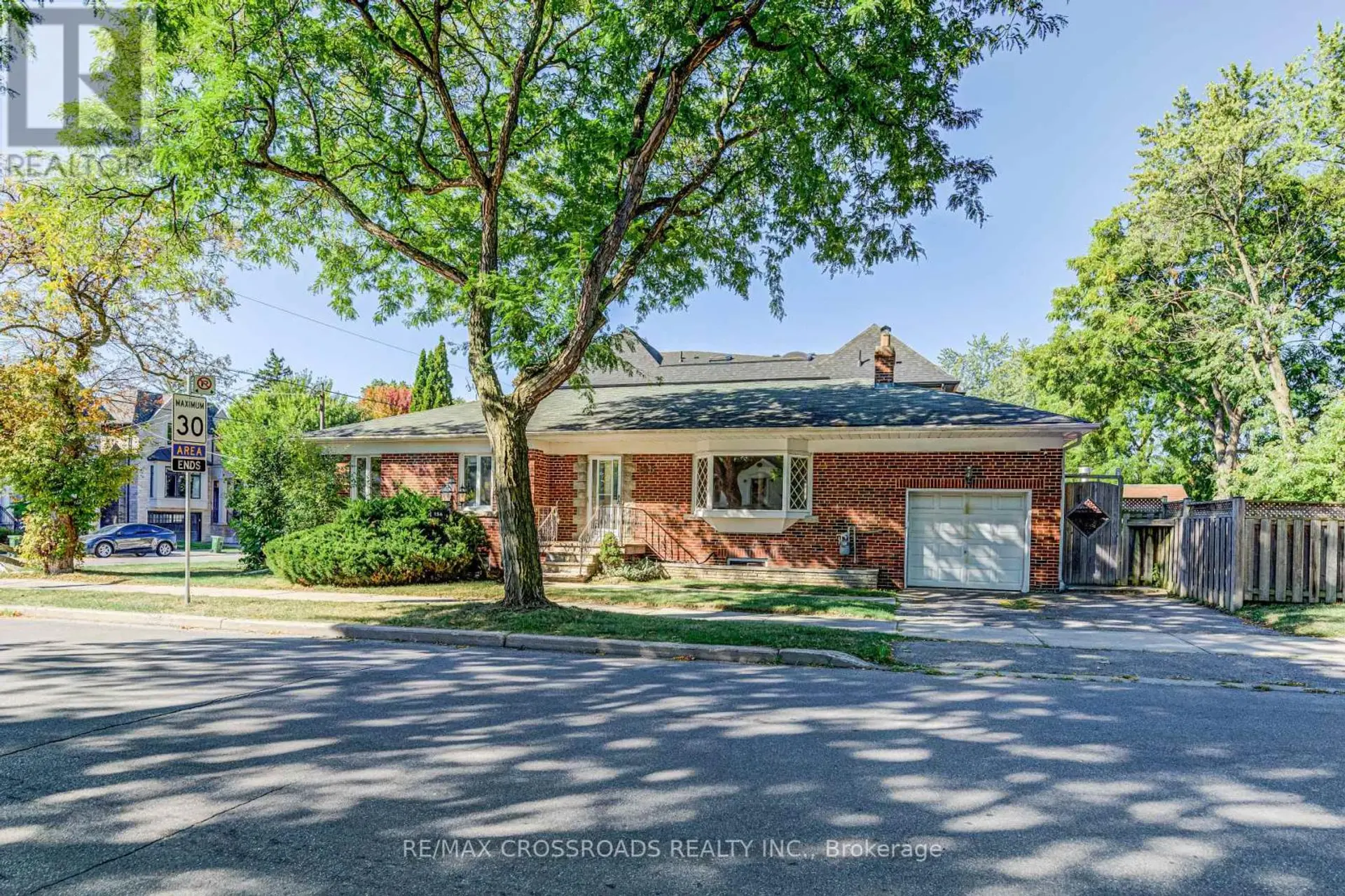 156 FLORENCE AVENUE - Image 1