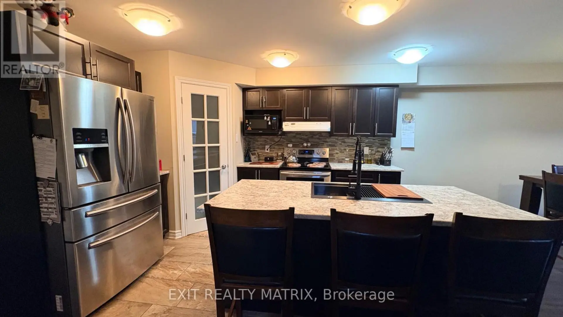 371 TRILLIUM CIRCLE S - Image 5